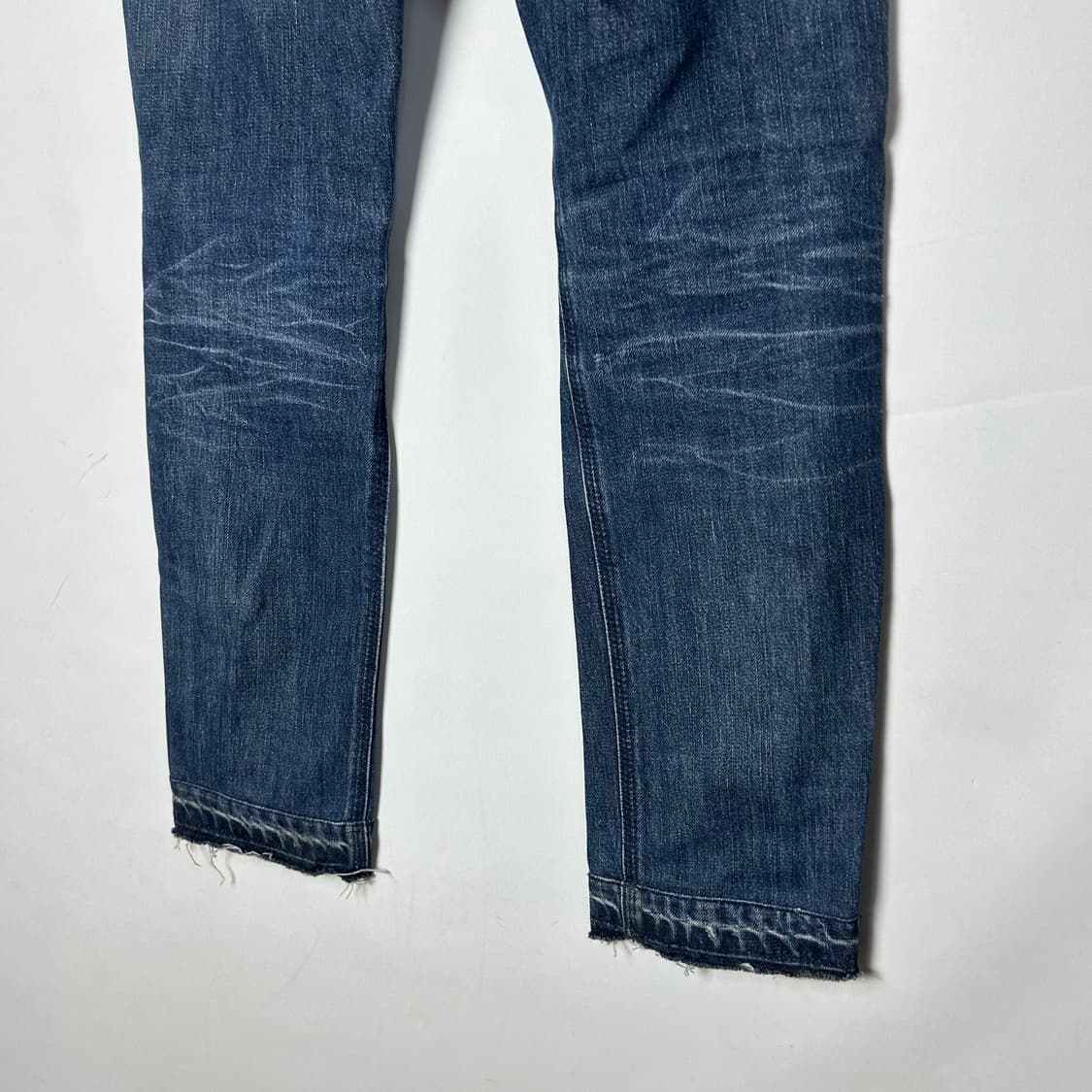 [Neil Barrett] 닐바렛 워싱 데님팬츠 상품이미지4