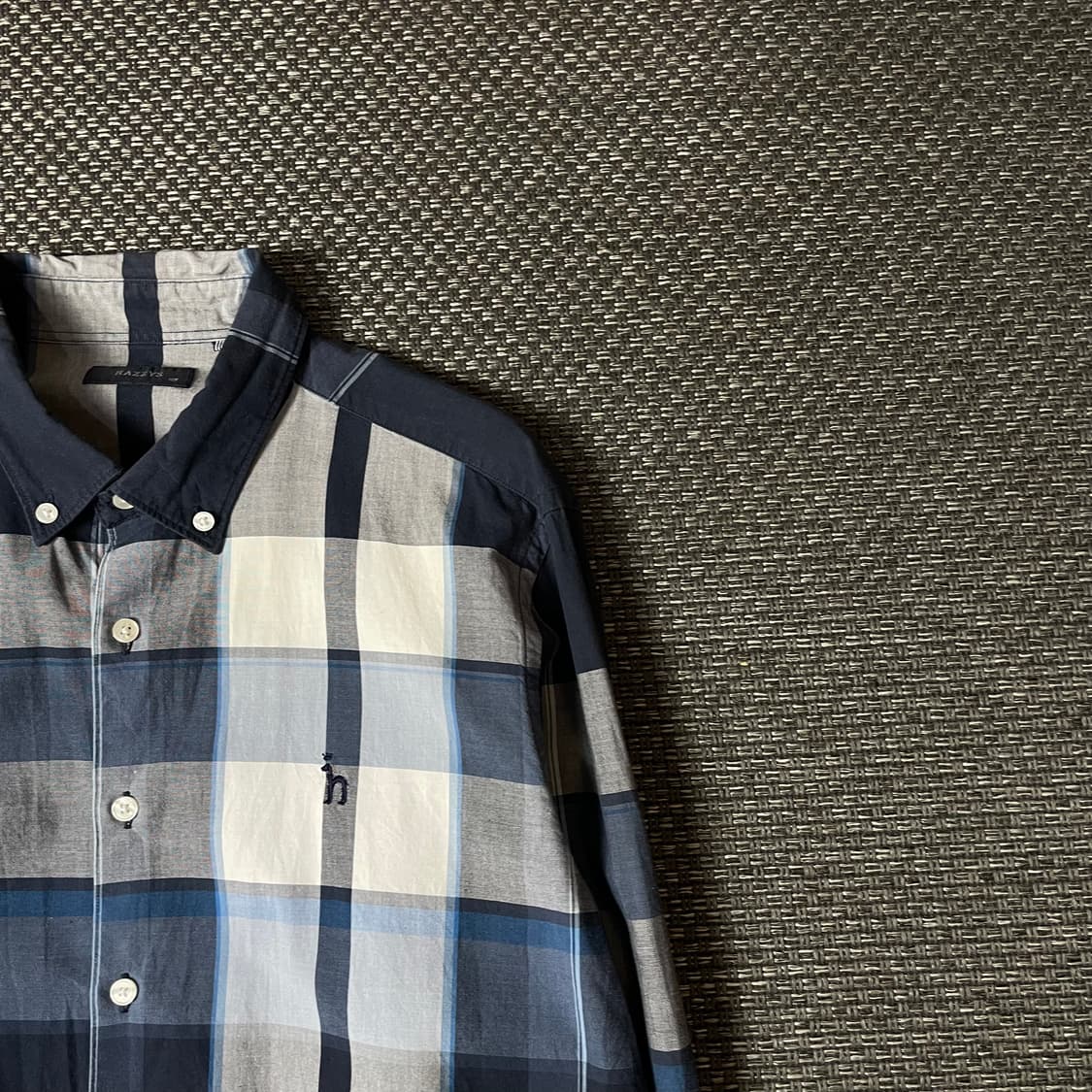 헤지스 블루 그레이 멀티 배색 체크 긴팔 셔츠 105 상품이미지3