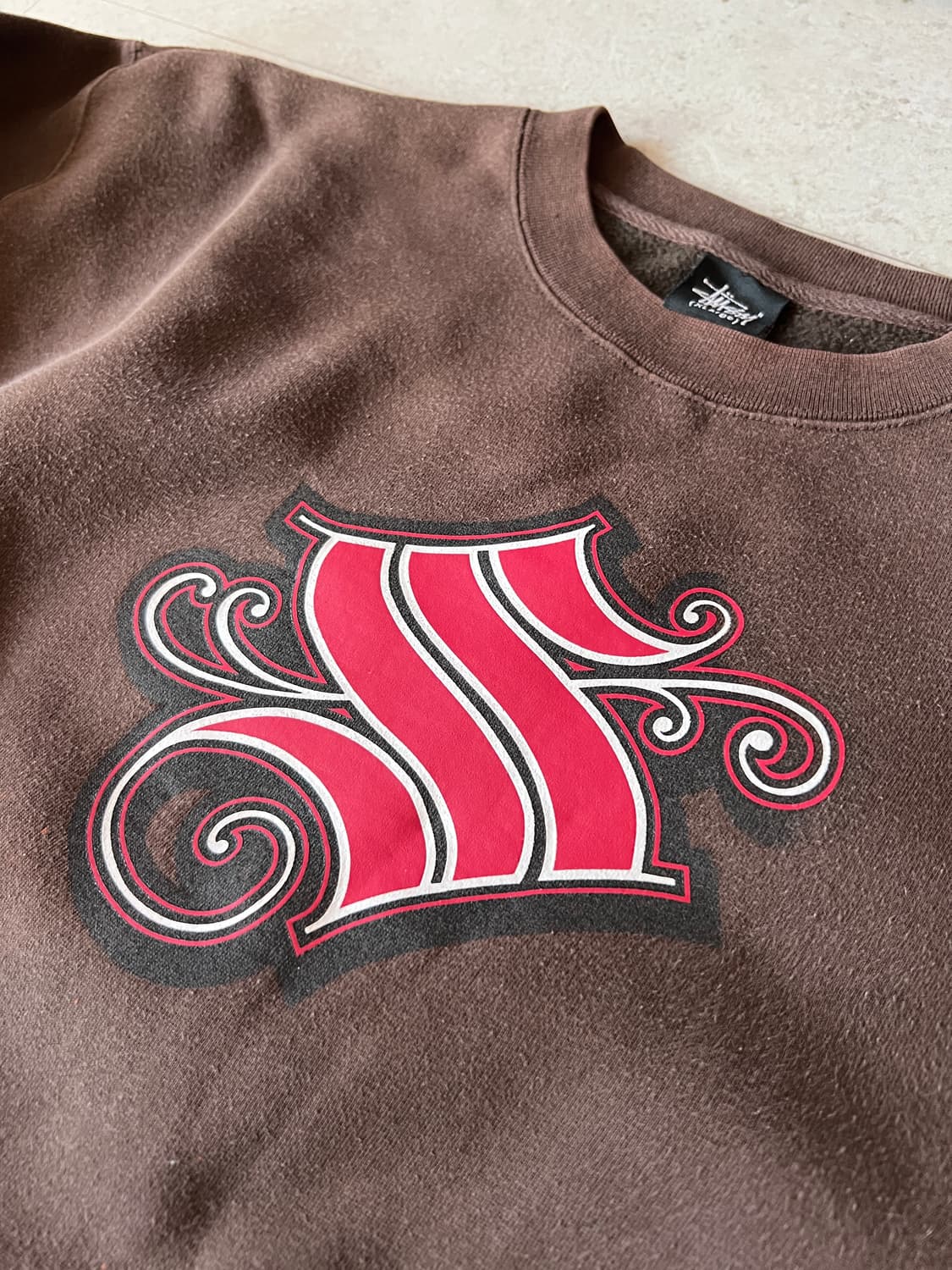 빈티지 00s 스투시 스웨트셔츠 브라운 상품이미지4