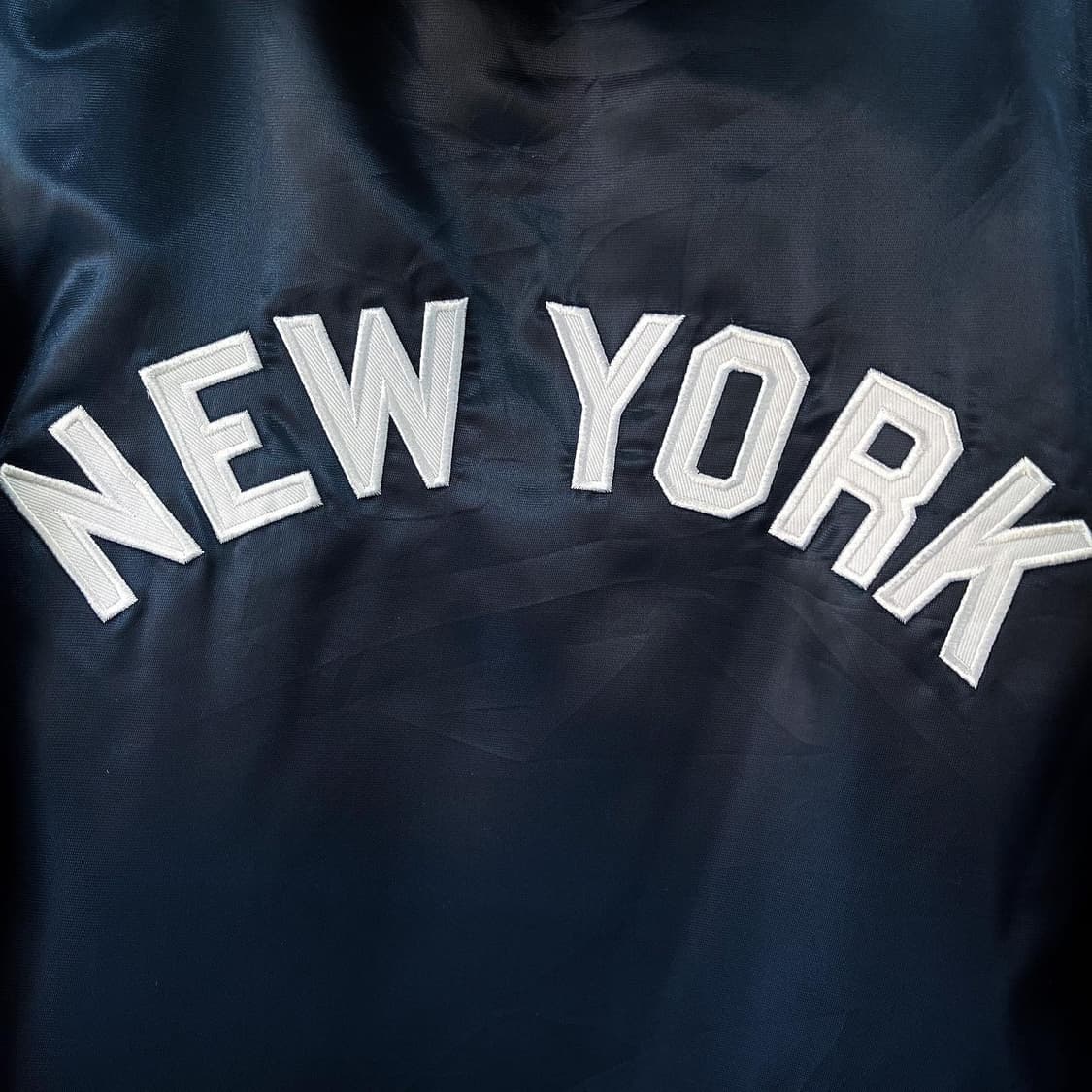 마제스틱 NY 양키즈 백스펠아웃 사틴 후드 자켓 상품이미지6