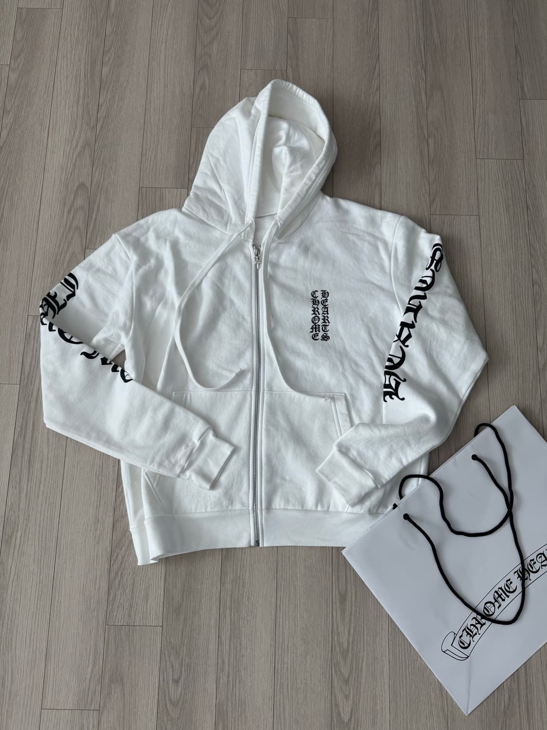 크롬하츠 버티컬로고 화이트 후드집업 상품이미지2