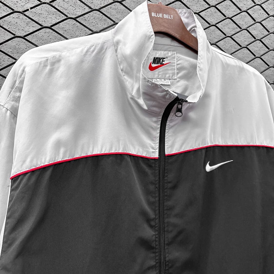 나이키 레이싱 모티브 트랙자켓 컬러블럭 스티치 디테일 그레이 상품이미지4