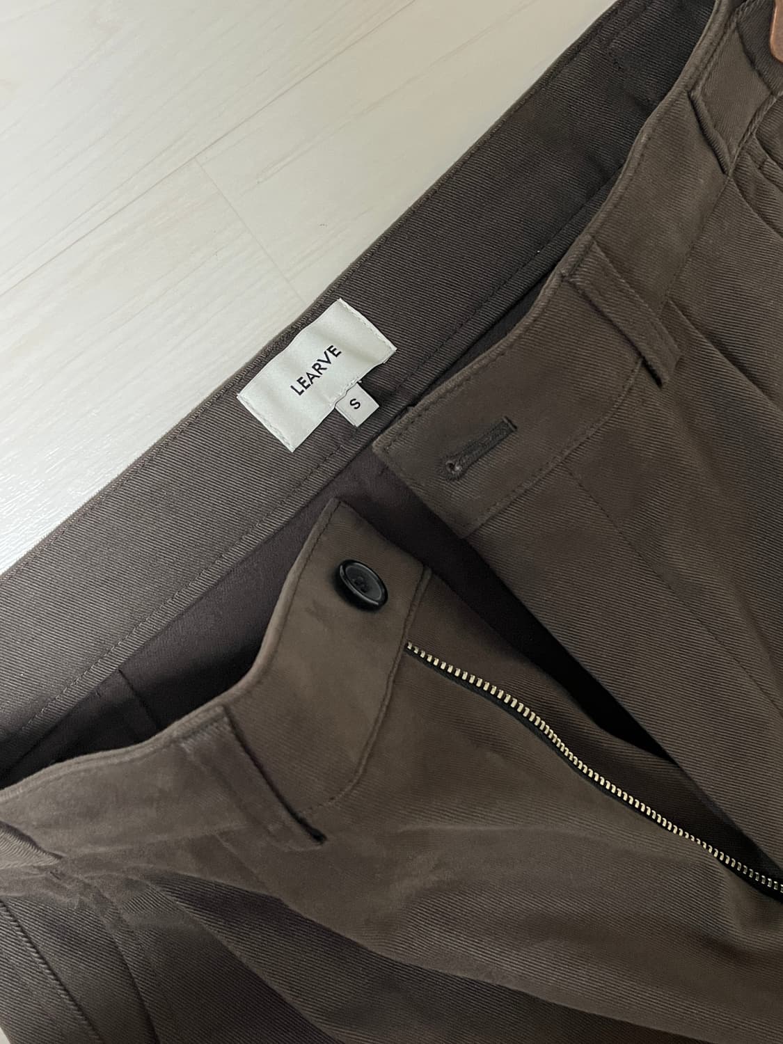 LEARVE 르아브 비조 코튼 팬츠 (미착용) 상품이미지4