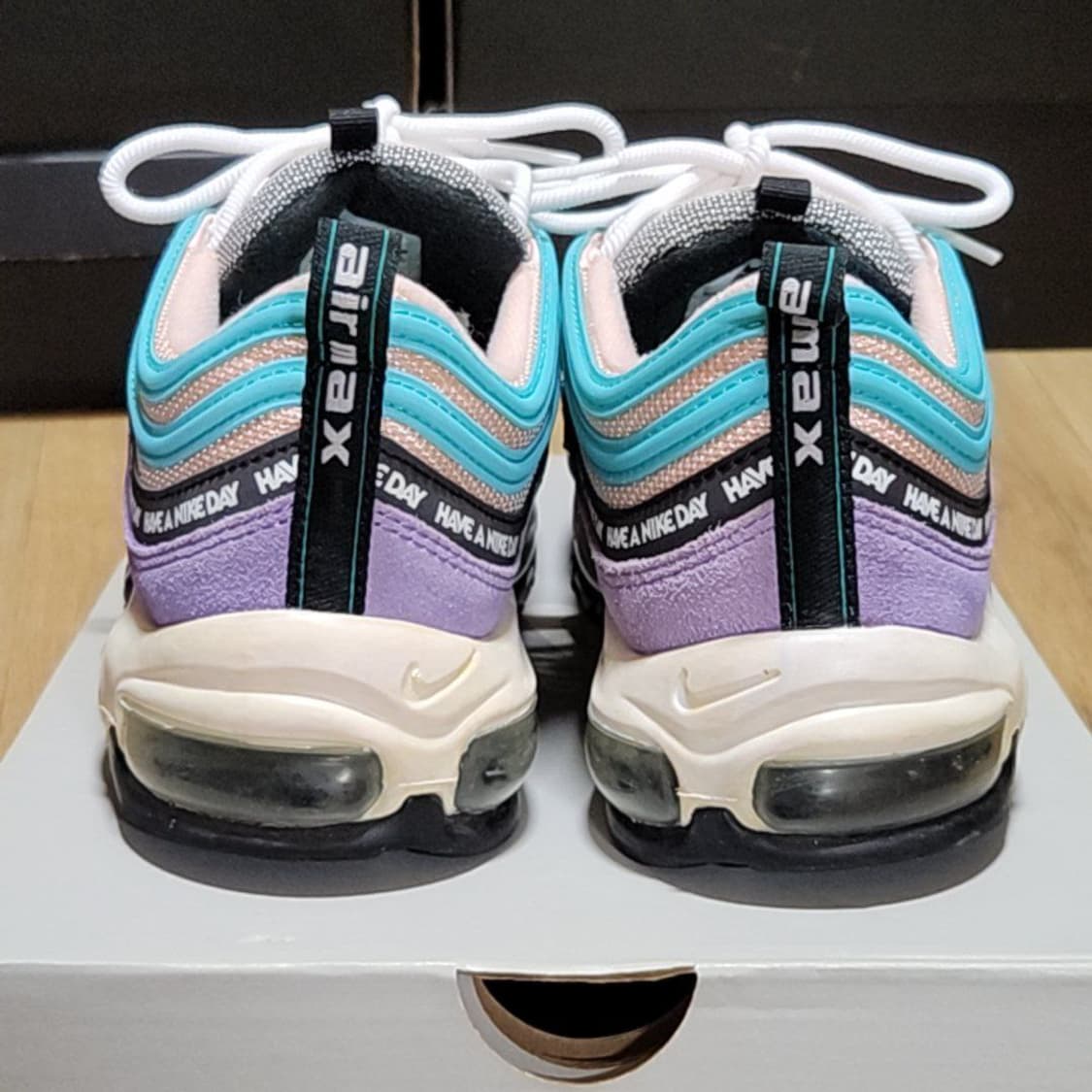 나이키 275 에어맥스97 해브어 나이키데이 상품이미지5