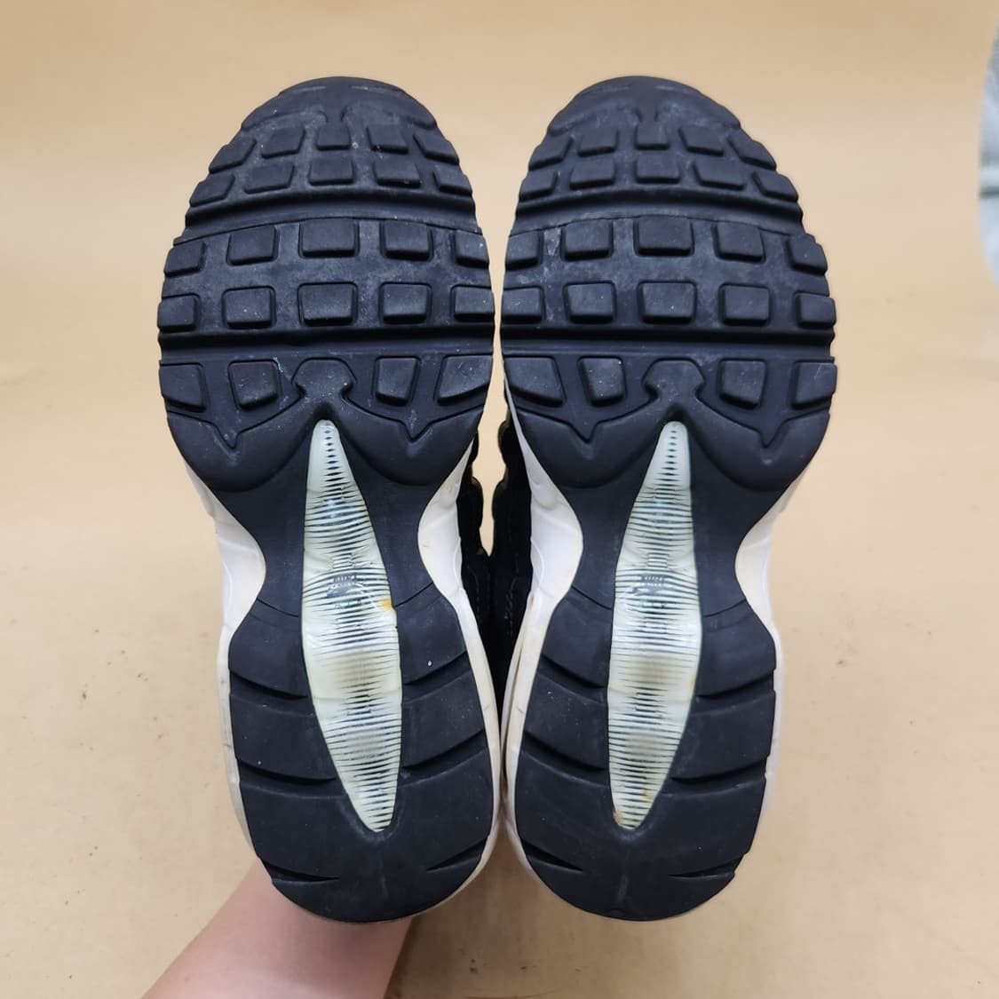 나이키 에어맥스95 여성운동화235 상품이미지3