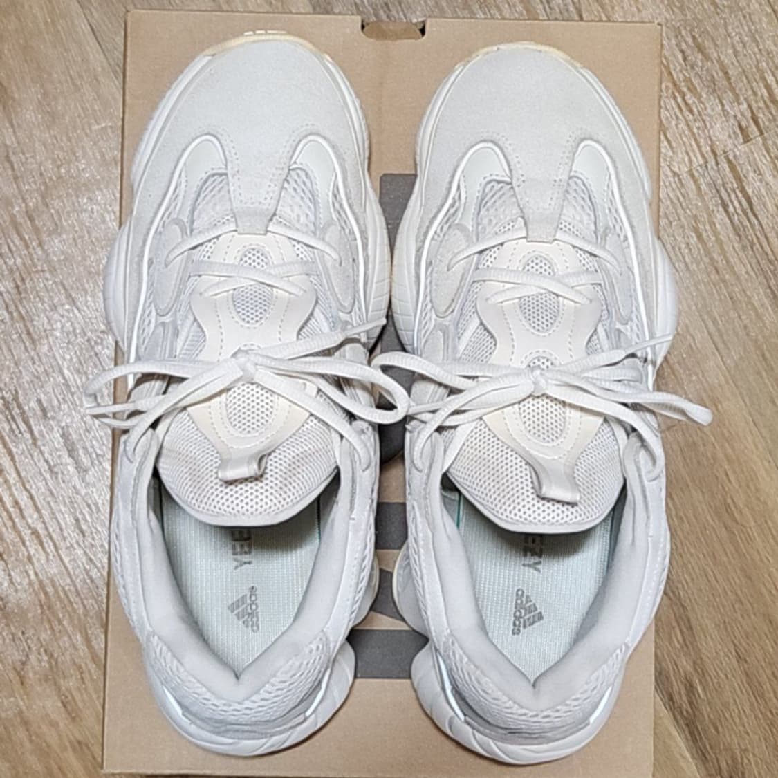 아디다스 285 이지부스트 본화이트 500 상품이미지4