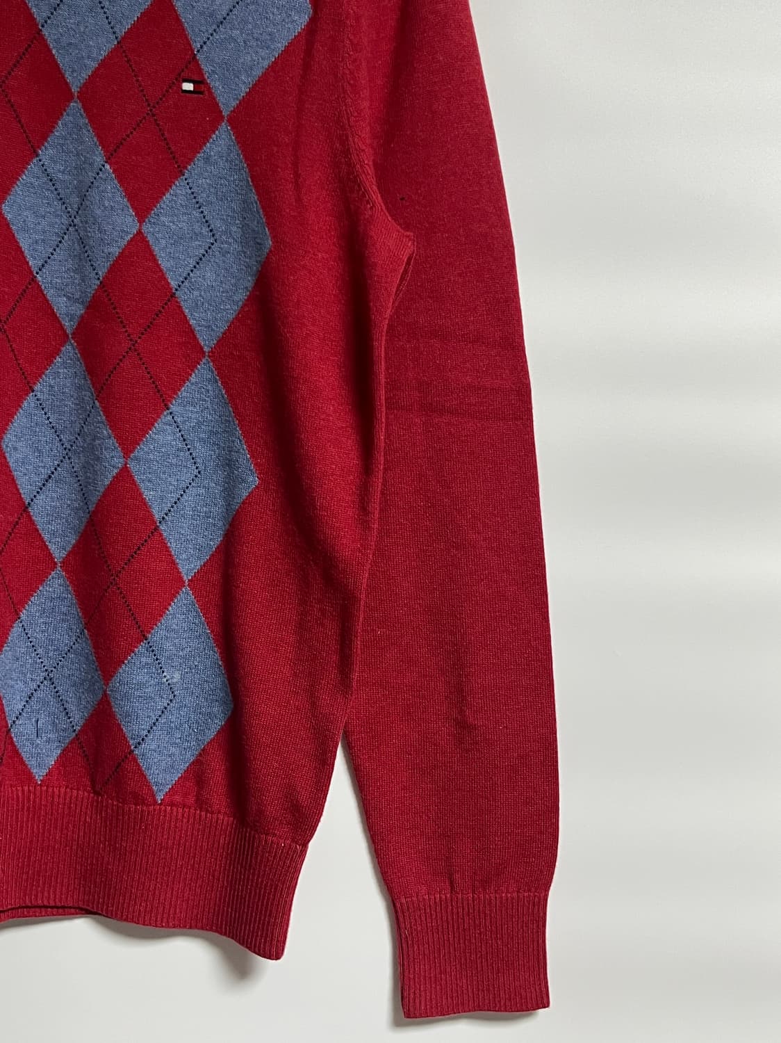 타미힐피거 브이넥 아가일 니트 스웨터 XS 상품이미지2