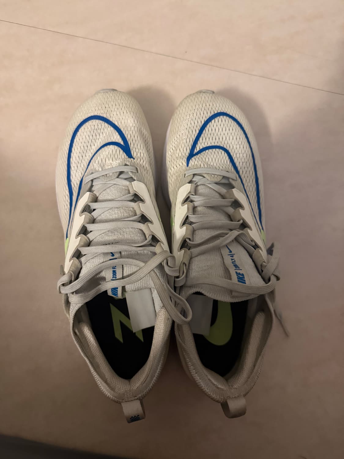 나이키 줌 플라이 4 러닝화 상품이미지1