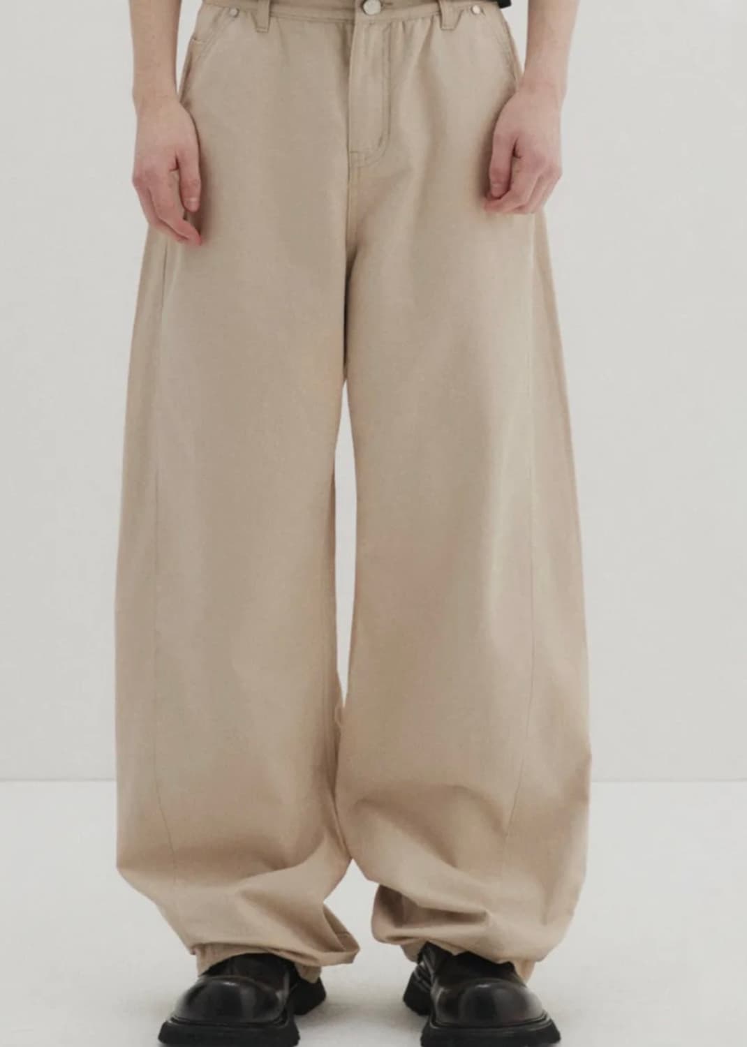 dnsr 커브드 치노 팬츠 상품이미지1