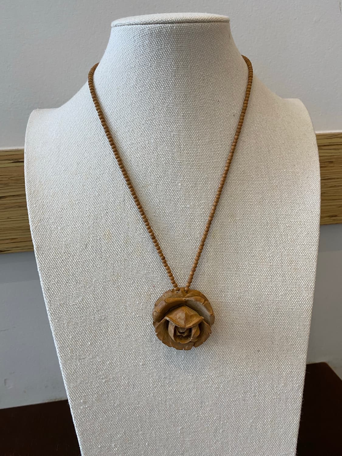 빈티지 우드 플라워 장미 목걸이 상품이미지5