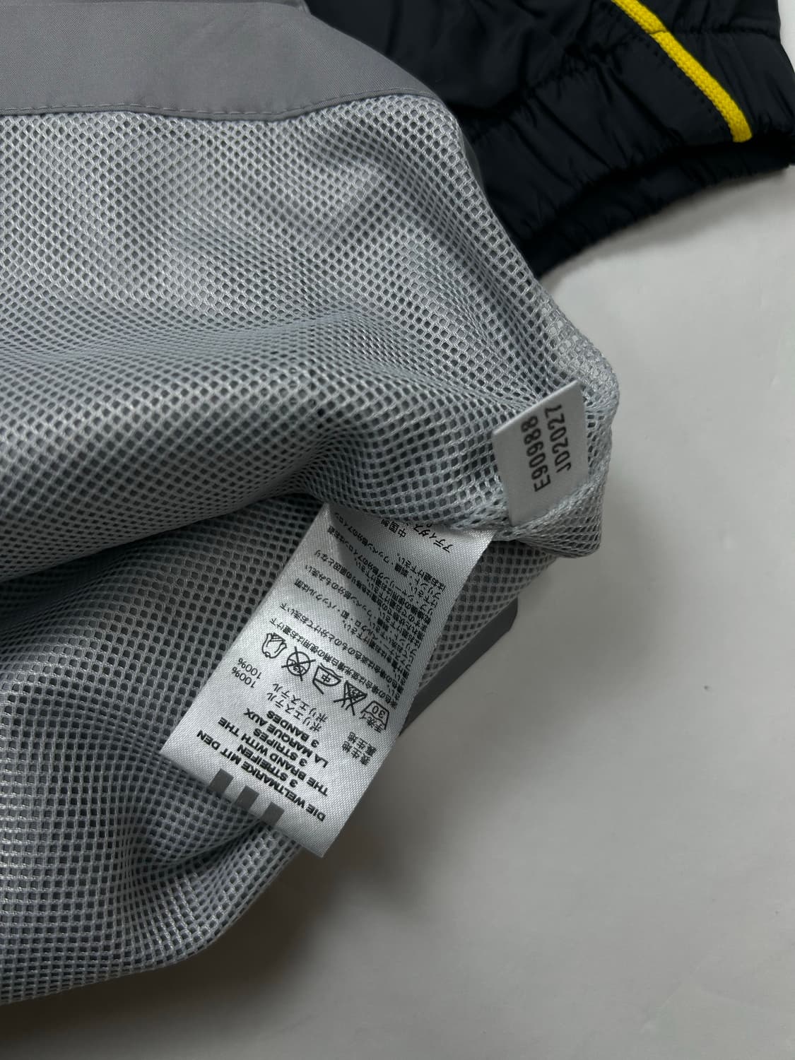 아디다스 그레이 배색 바람막이 상품이미지6