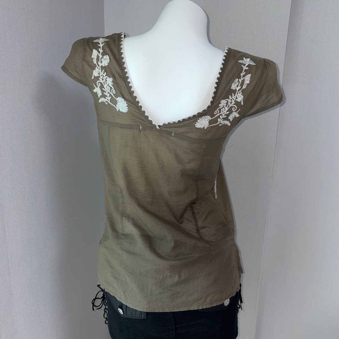 Vintage olive Lace Embroidered Blouse 상품이미지2