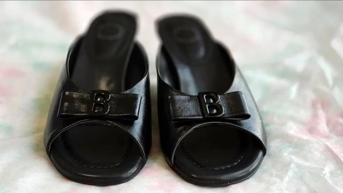 바바라 양가죽 리본 B장식 뮬 샌들(BBG403BK)250mm 상품이미지6