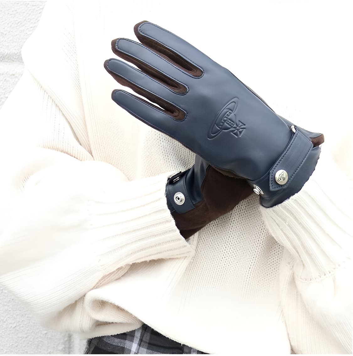 비비안웨스트우드 orb 가죽 벨트 장갑(새상품)
 상품이미지6