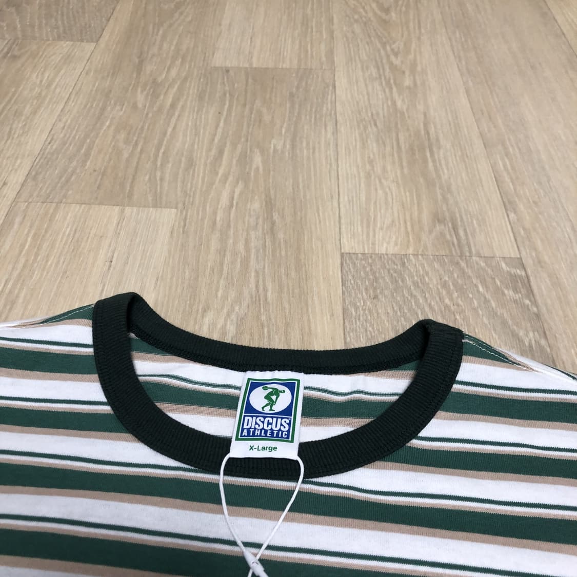 (XL) 새상품 디스커스 애슬레틱 로고 오버 핏 스트라이프 티셔츠 그린 상품이미지5