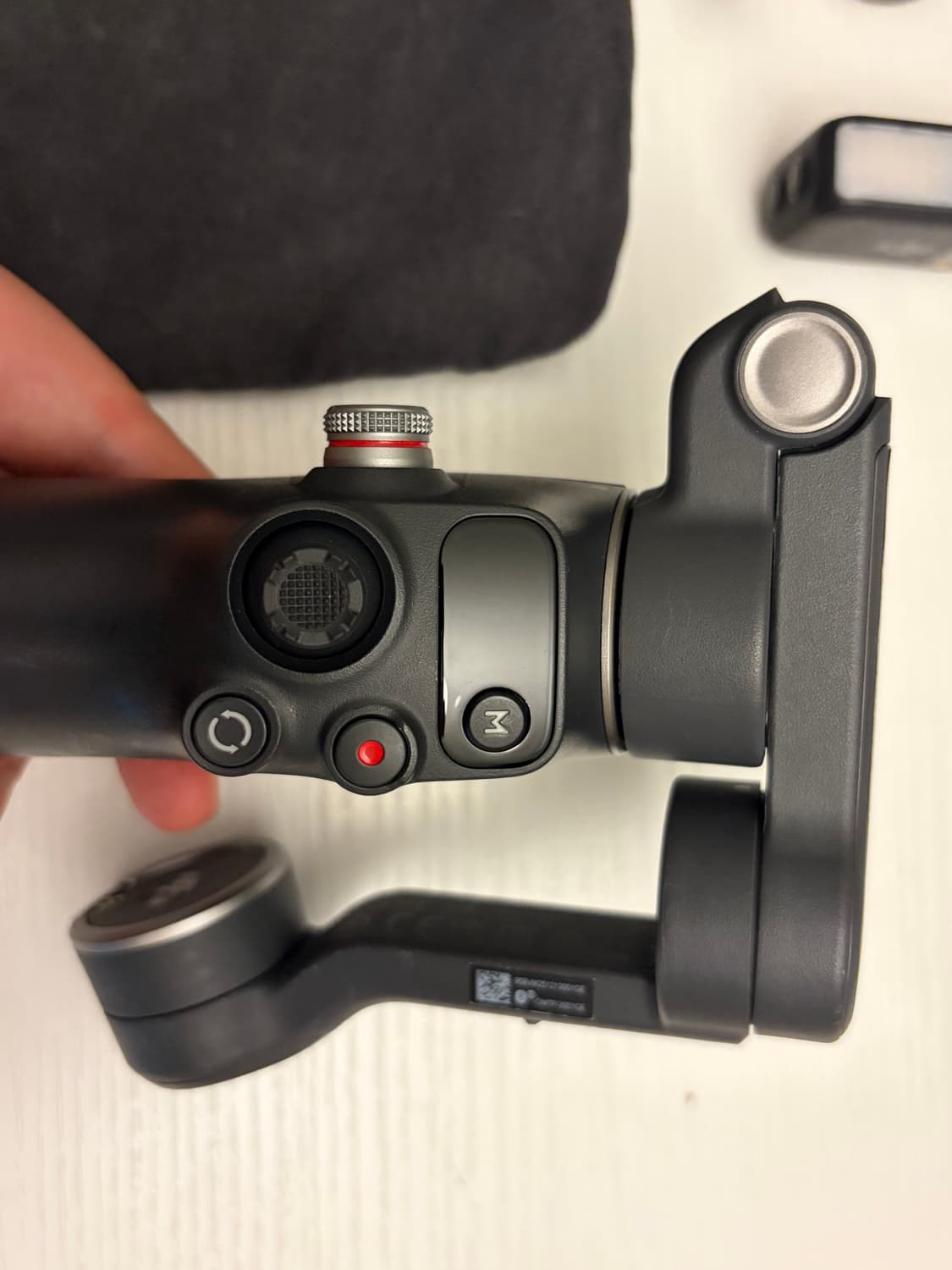 DJI 오즈모 모바일7 프로 짐벌 상품이미지2