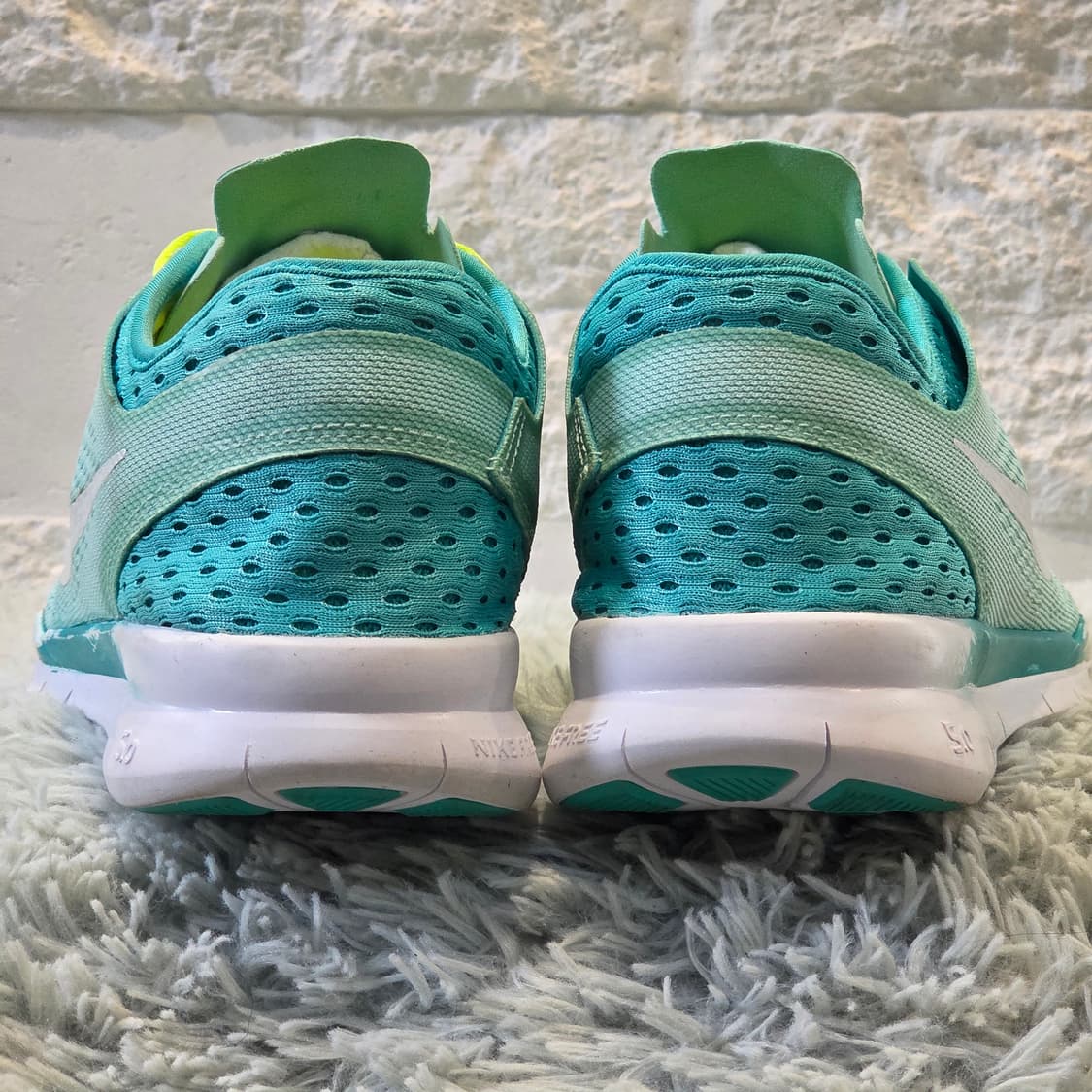 7q-20:나이키 프리 TR7 터쿼이즈 여성 트레이닝화 (240mm) 상품이미지3