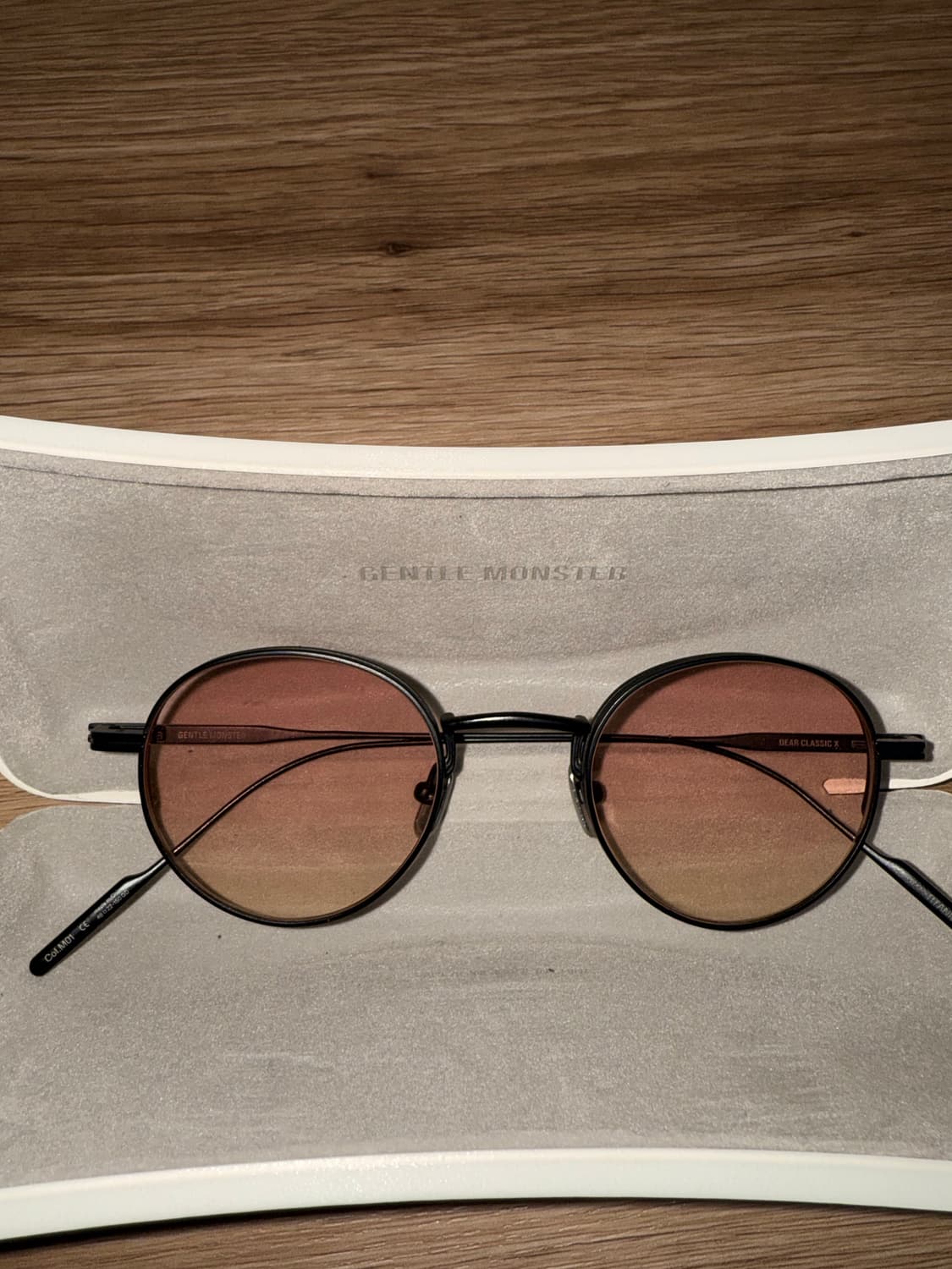 젠틀몬스터 틴트 선글라스 상품이미지1