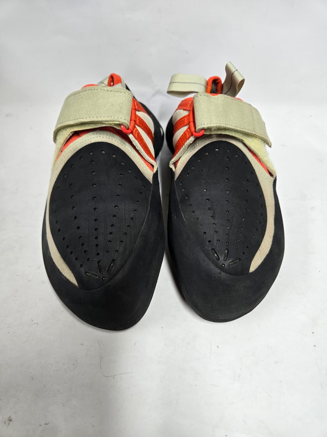 새제품)부토라 아크로 컴프 클라이밍 암벽화 블랙/오렌지 EUR40 상품이미지2