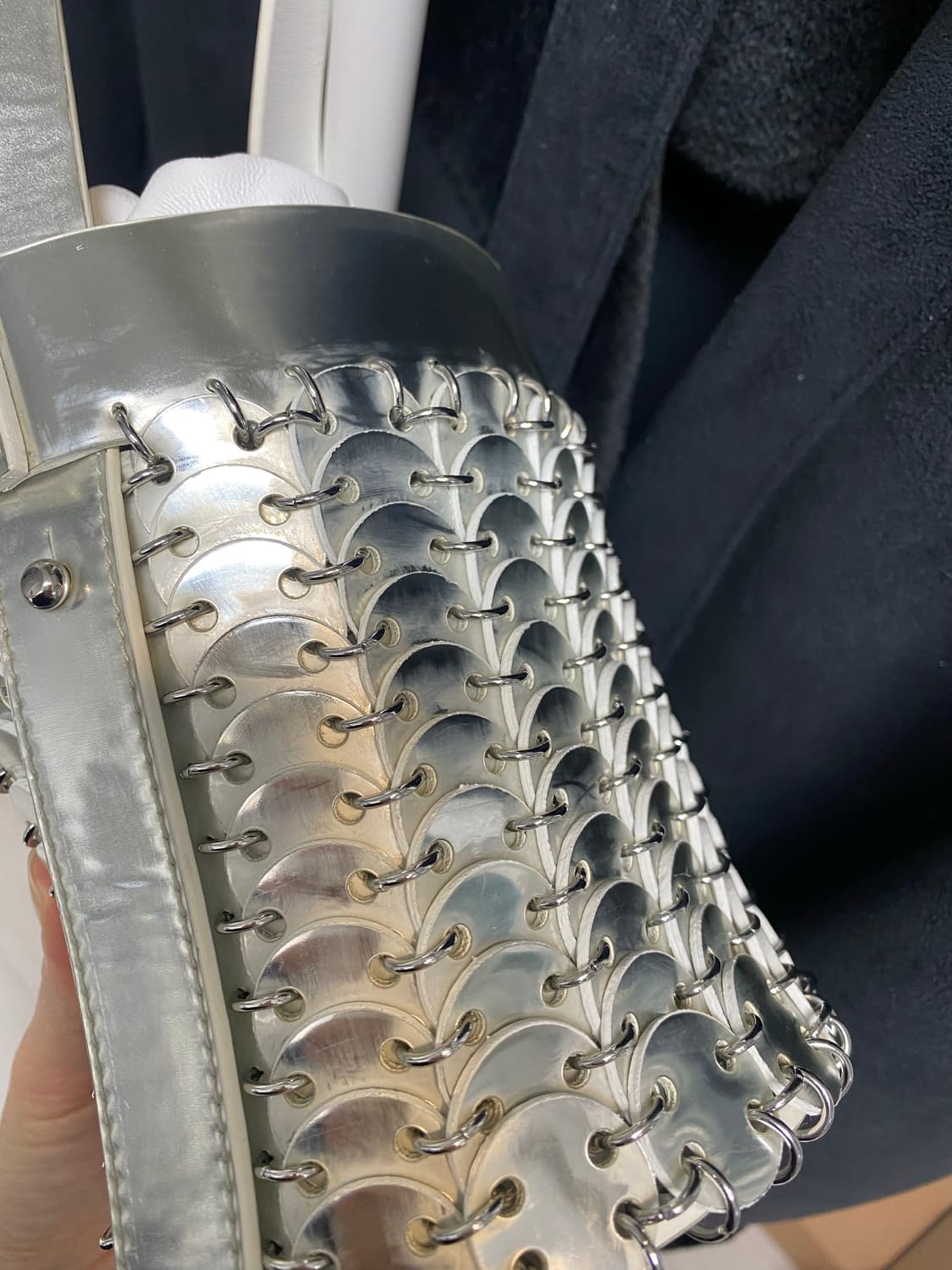 파코라반 숄더백 상품이미지3