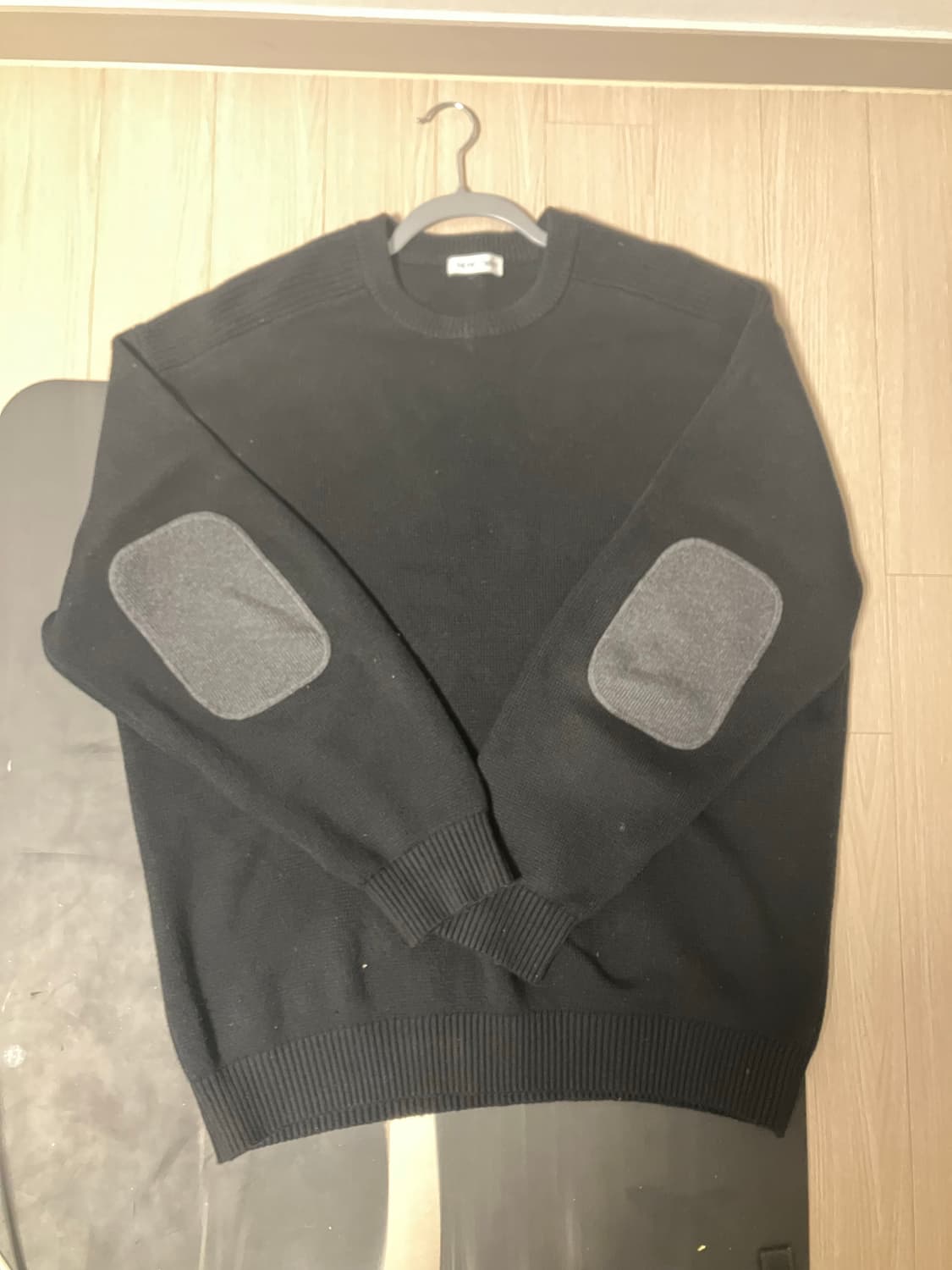 더니트컴퍼니 스토커즈 콜라보 엘보우 패치 니트 블랙 그레이 XL 상품이미지1