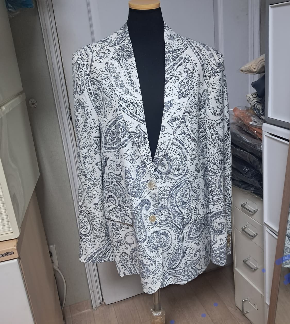 에트로 페이즐리자켓40(22년 제품,거의 새제품) 상품이미지1