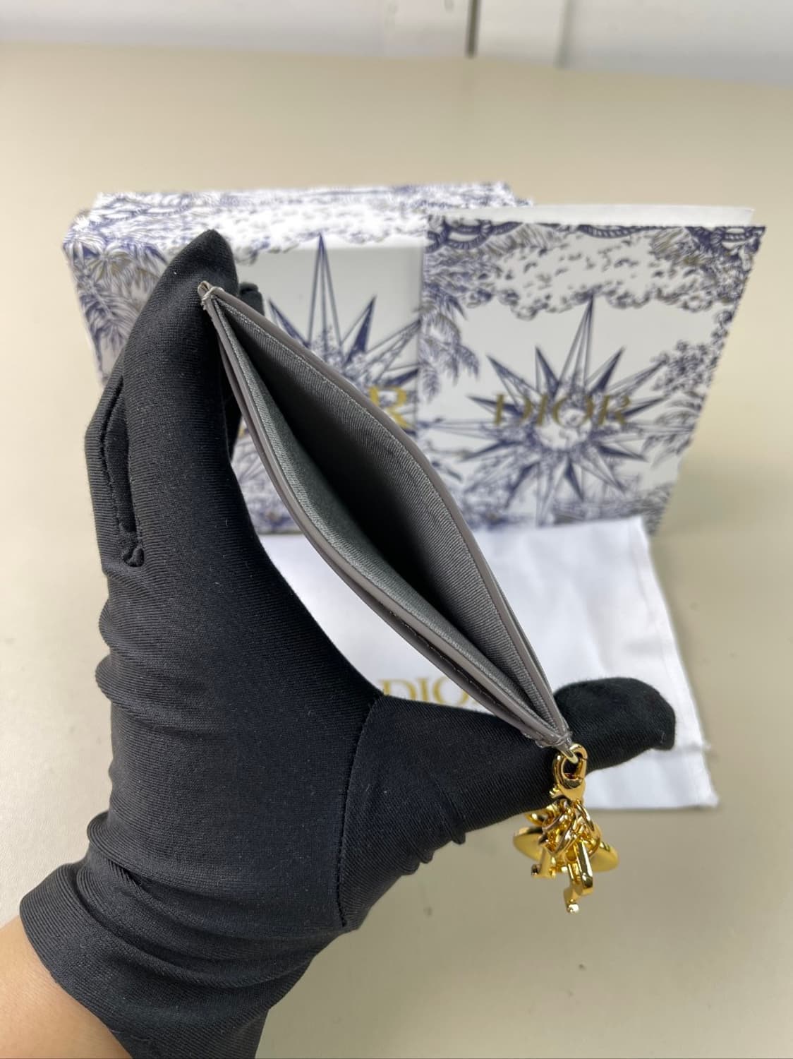 디올 카드지갑 그레이 풀박스 새상품 상품이미지5