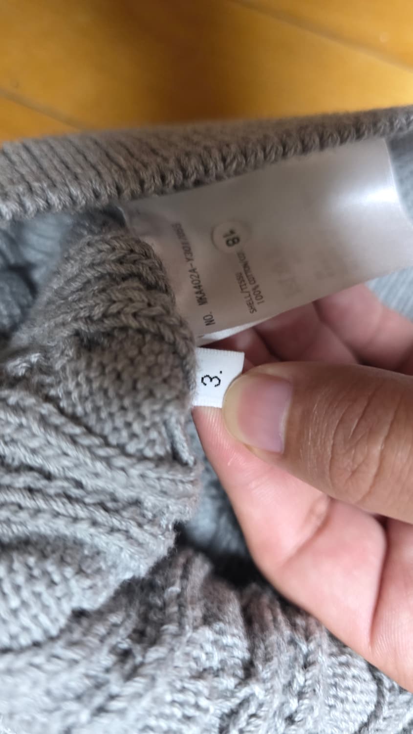 [3,새상품급]톰브라운 케이블 니트 그레이 상품이미지7