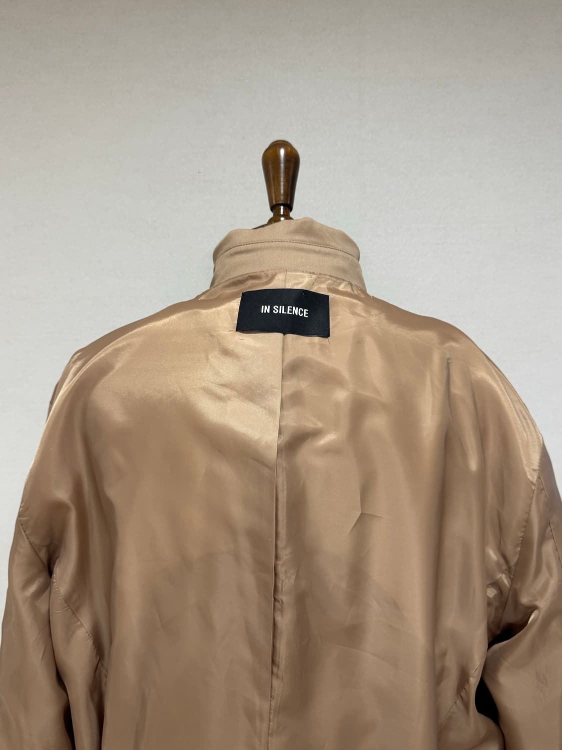 IN SILENCE 울 블렌드 베이지 트렌치 코트  상품이미지7