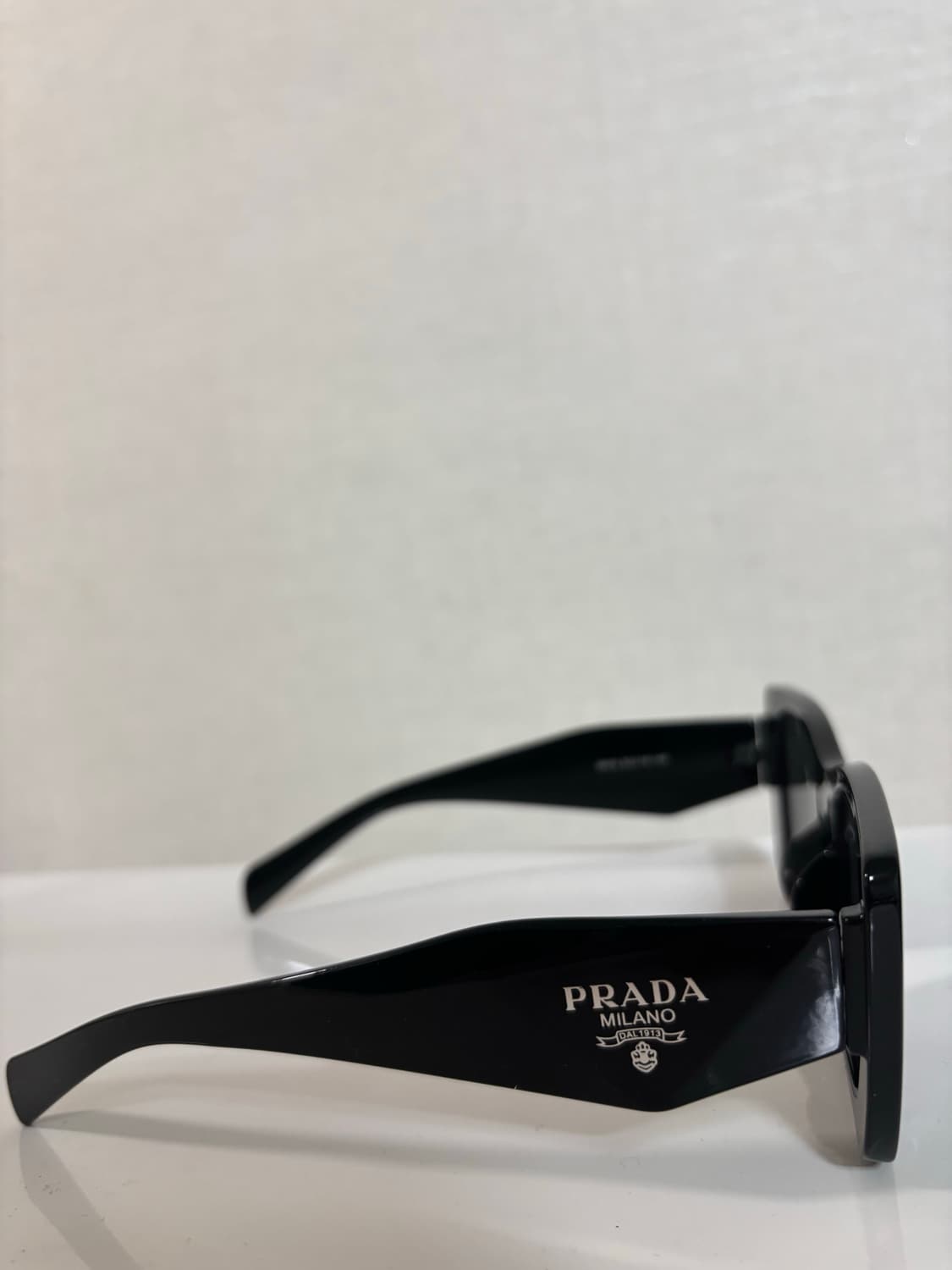 프라다 선글라스 상품이미지2
