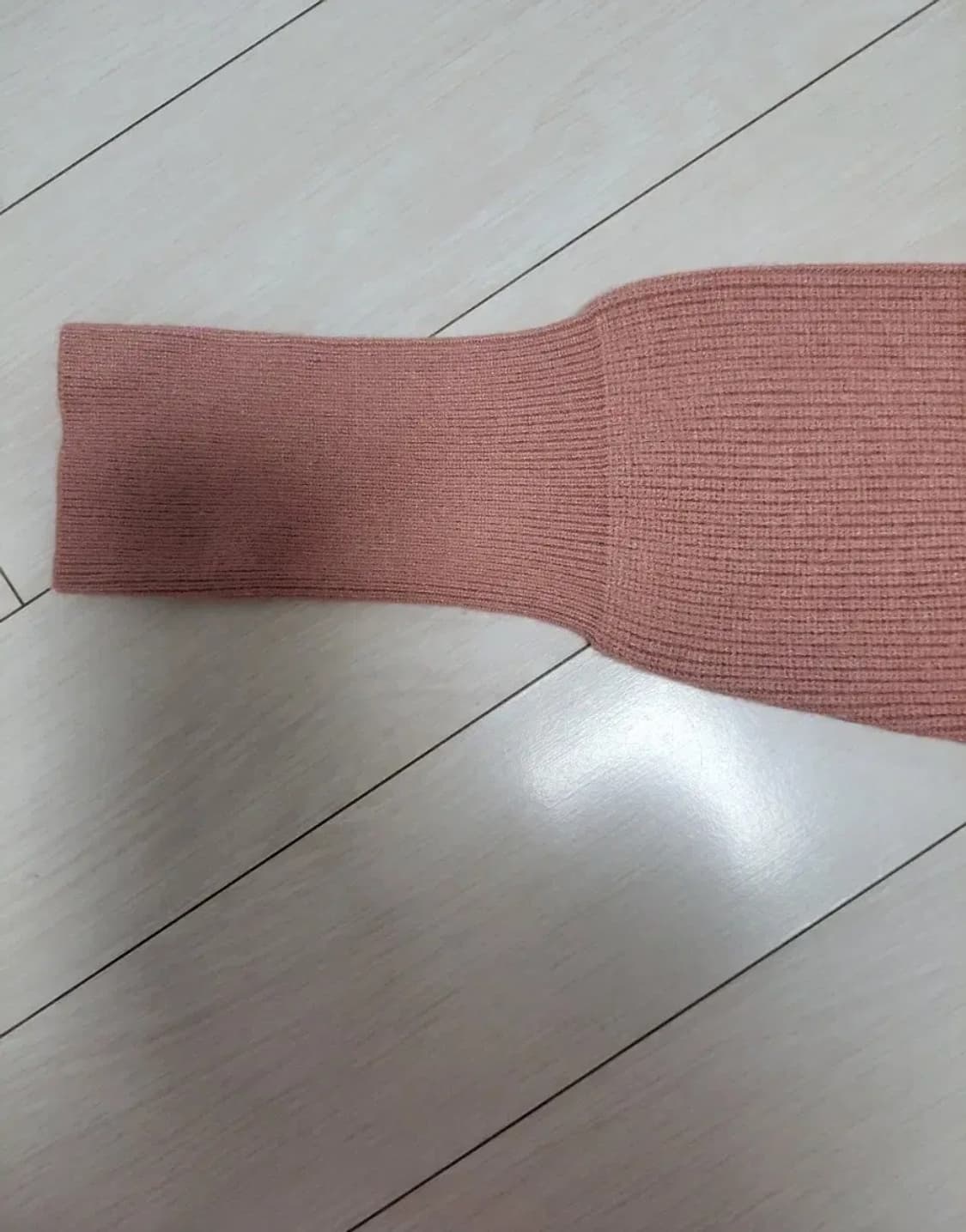 급처새상품!SOUP숲 어깨셔링 니트티 레니본st오즈세컨st리즈리사st 상품이미지4