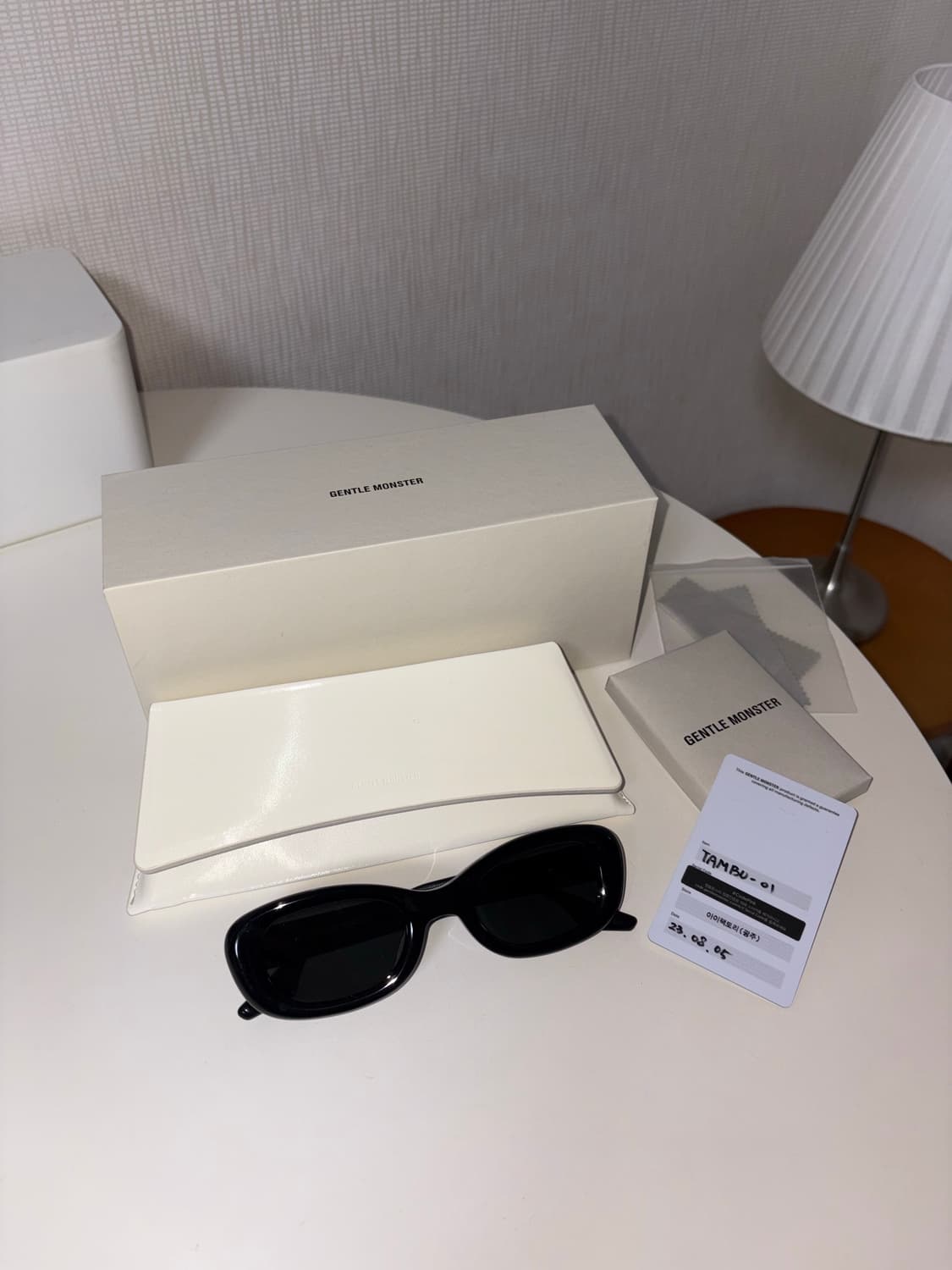 젠틀몬스터 탐부 블랙 선글라스 풀박스Tambu-01 상품이미지1