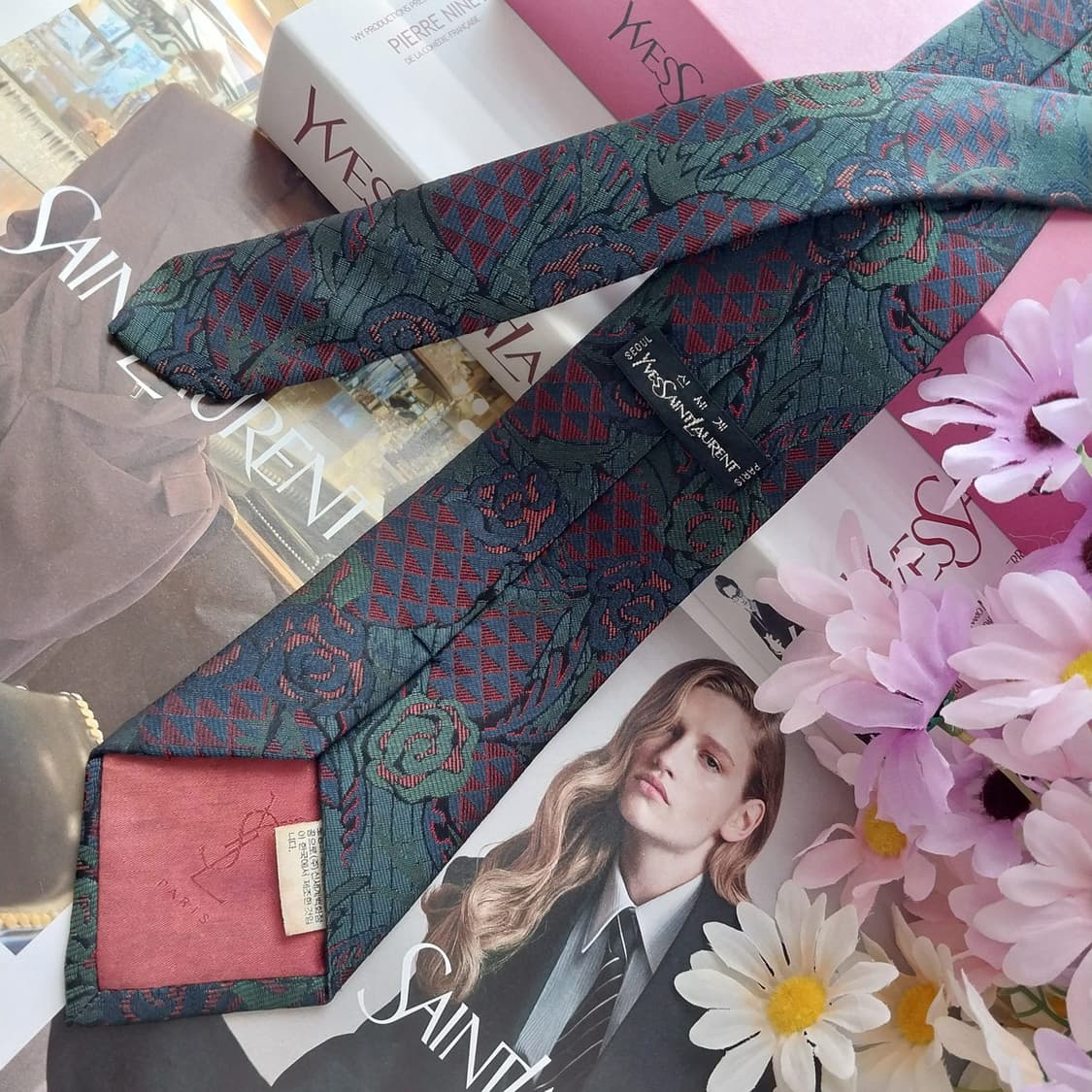 입생로랑 실크 그린 & 레드 패턴 넥타이 8cm A등급 K2682 상품이미지4