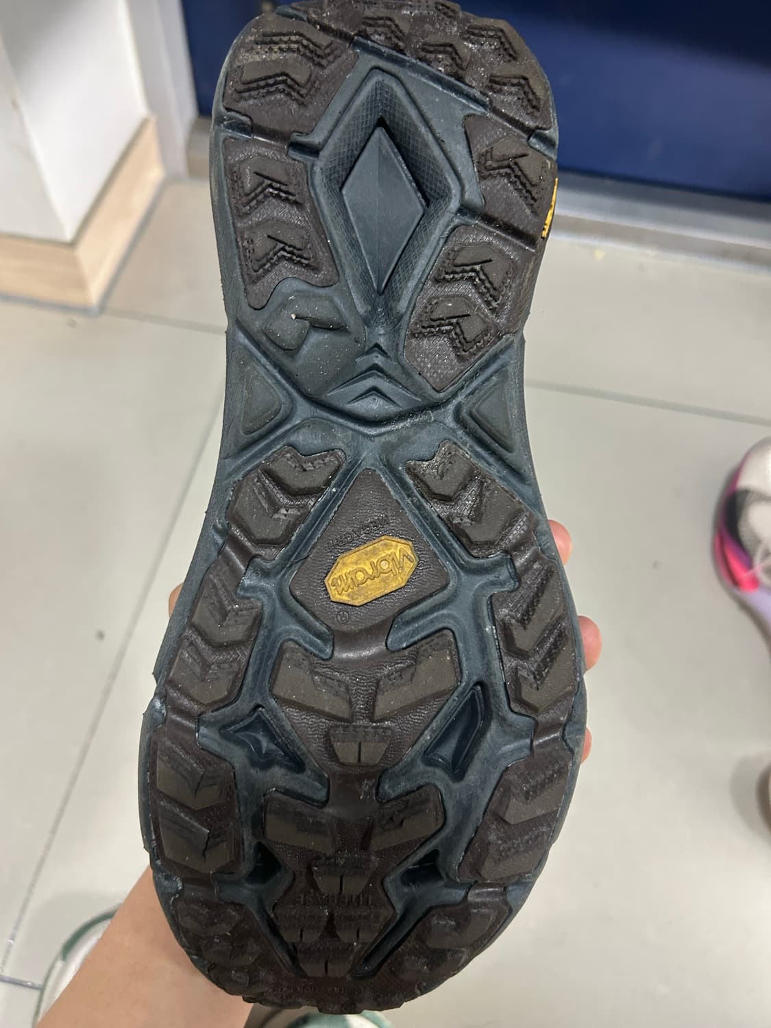 호카 x 새티스파이 마파테 스피드 4 상품이미지5