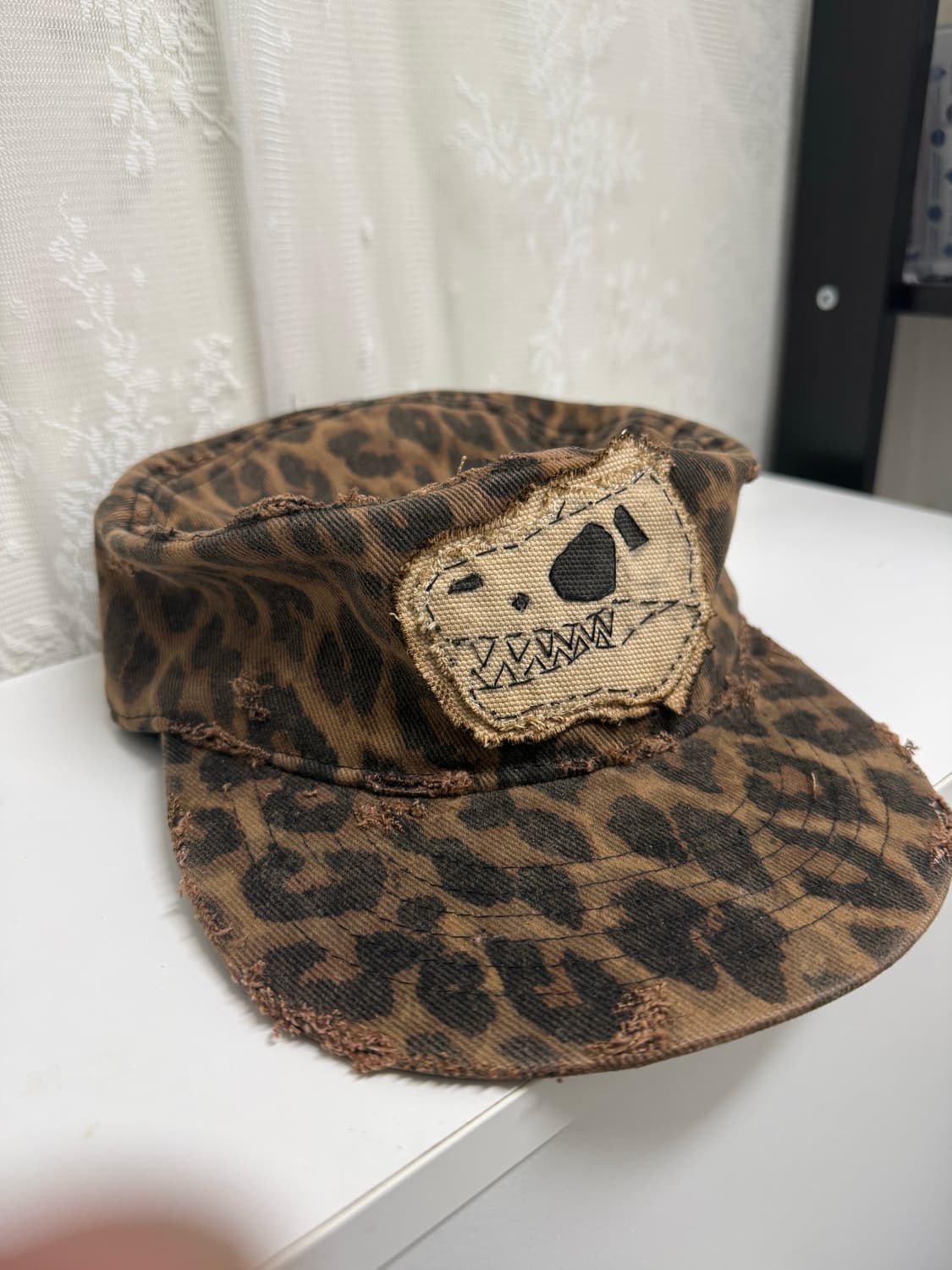 VINTAGE 레오파드 디스트로이드 자수패치 커스텀 필박스 캡 상품이미지3