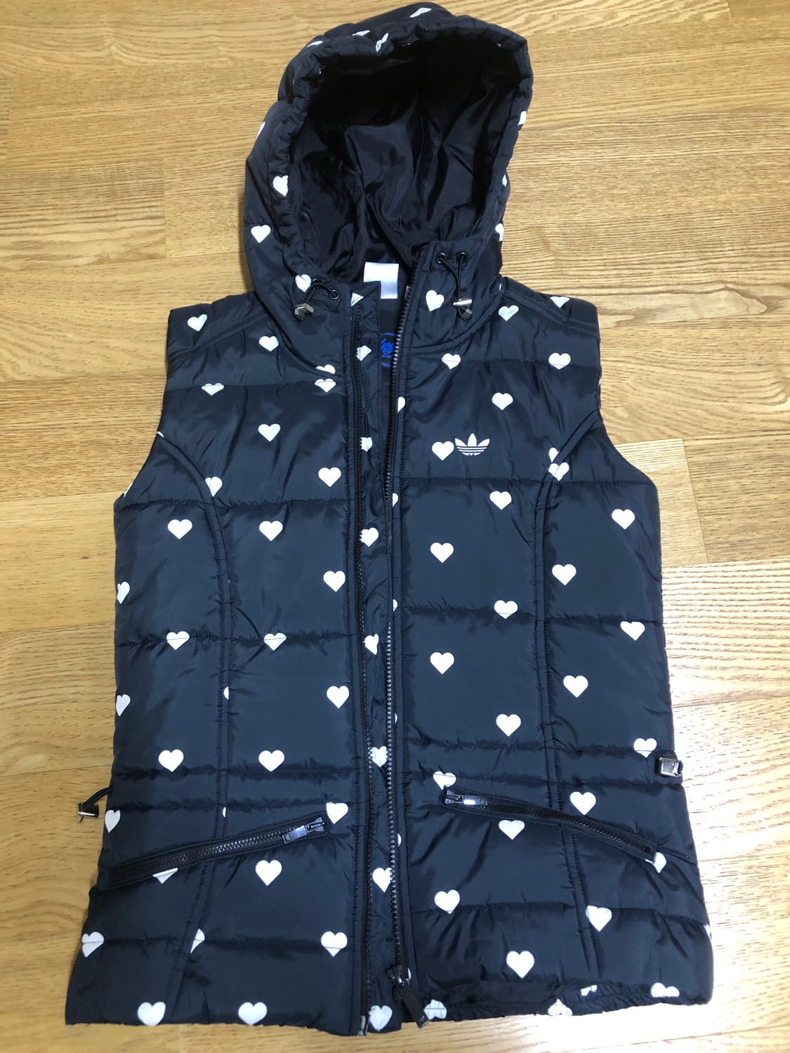 아디다스 하트 조끼 패딩 xs 상품이미지1
