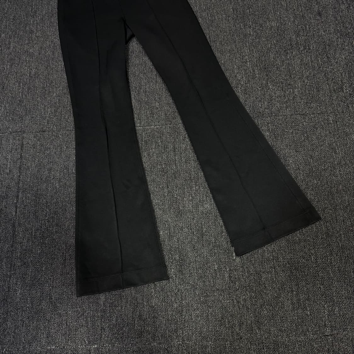 헬무트랭 밴딩 부츠컷 나일론 팬츠 상품이미지3