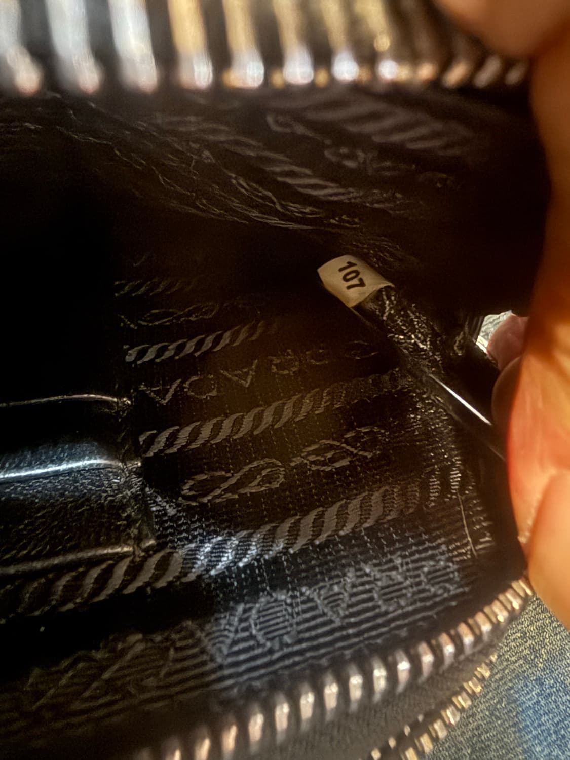 정품 프라다 다이어그램 미니 체인백 팝니다 상품이미지10