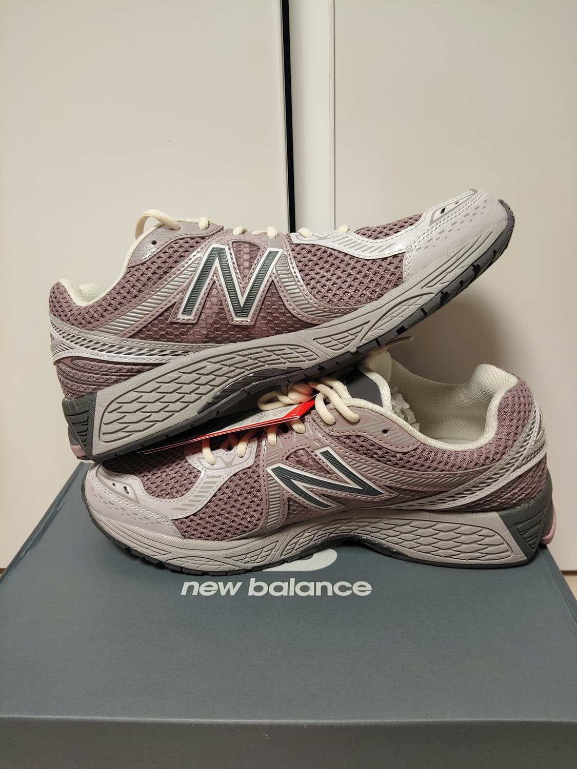 새상품 뉴발란스 860 275 상품이미지5