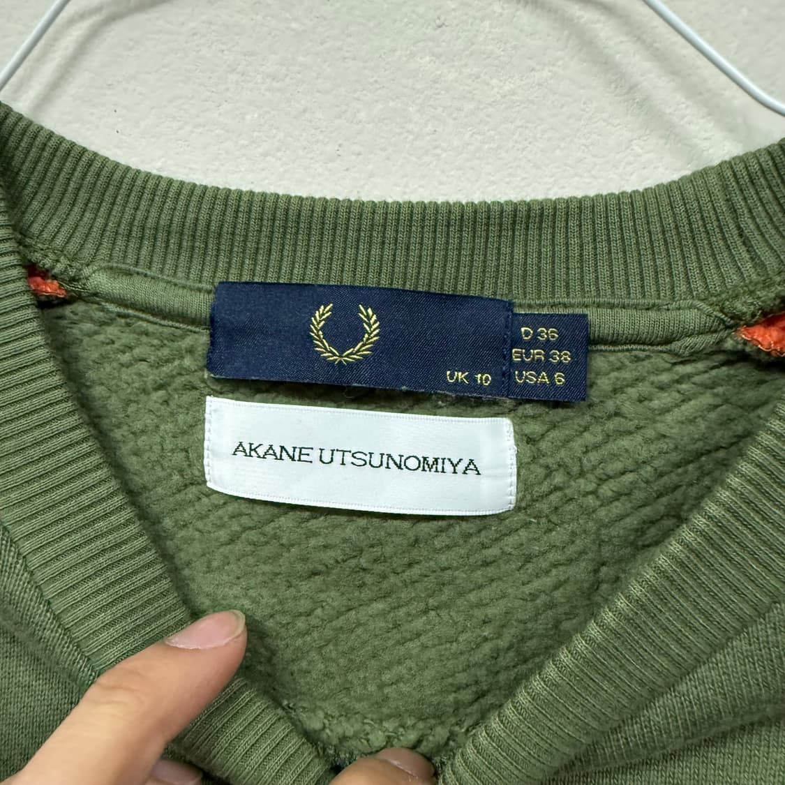 프레드페리 아카네우츠노미야 스웻셔츠  상품이미지2