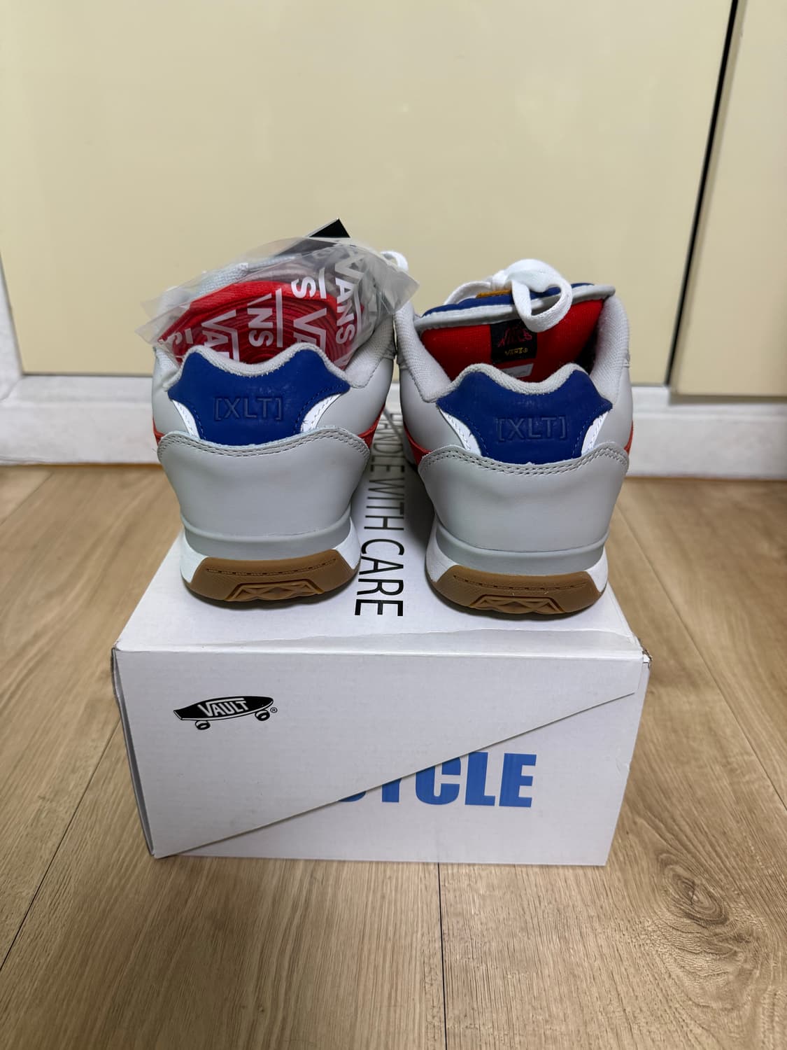 (새상품)반스 볼트 x 갤러리 gallery Dept 디파트먼트 콜라보  상품이미지2