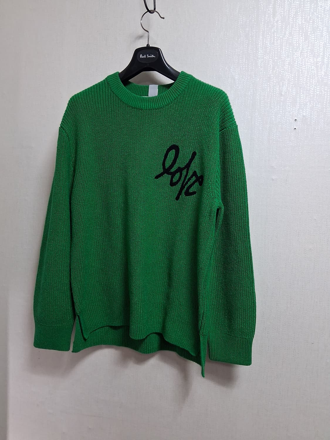 코모도 러브 니트 그린색 검정영문자수로고 오버핏 95 상품이미지1