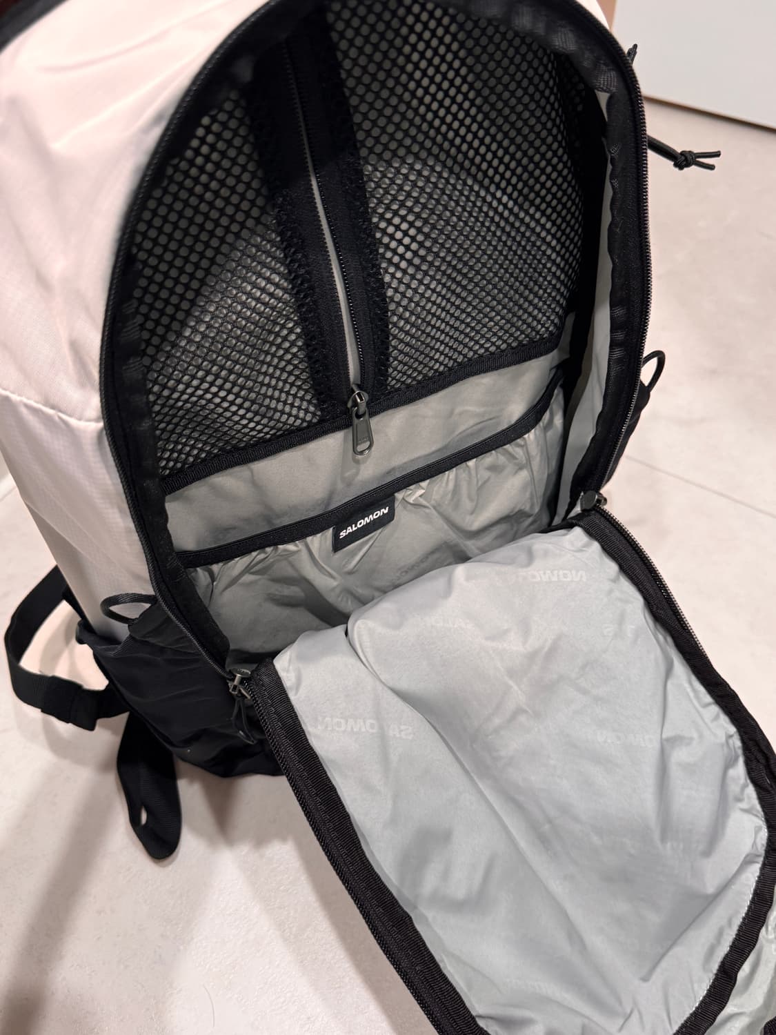 살로몬 울티모 20L 백팩 상품이미지4