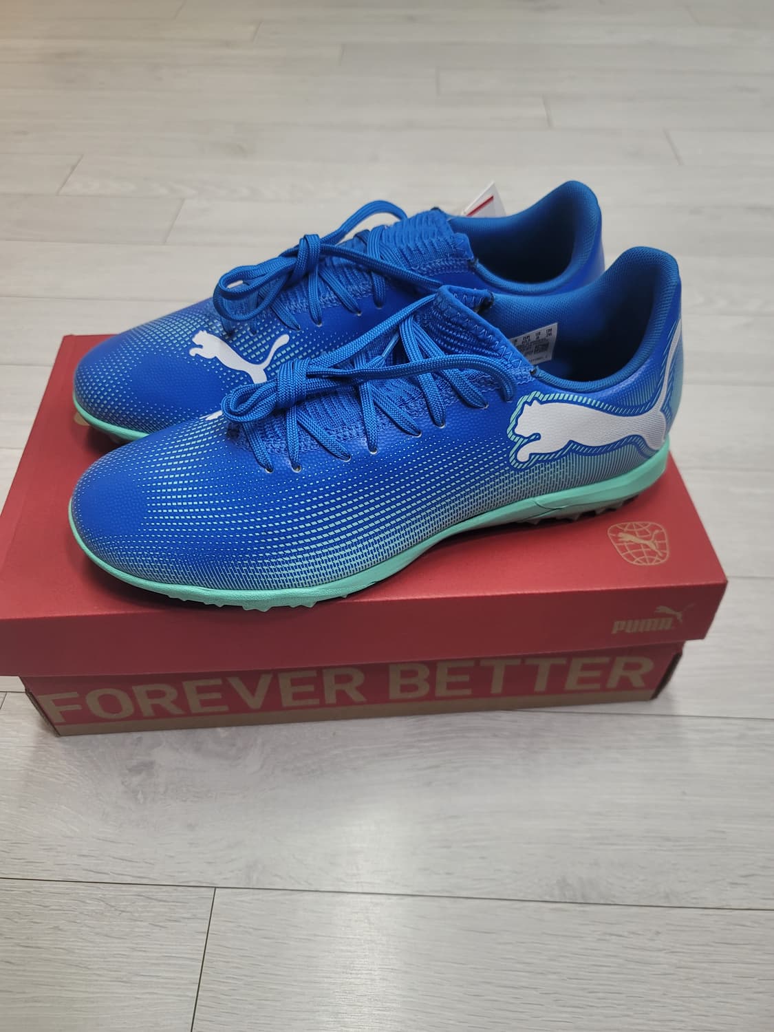 (260)푸마 풋살화 퓨처 7 플레이 TT[대전 직거래도 가능] 상품이미지2