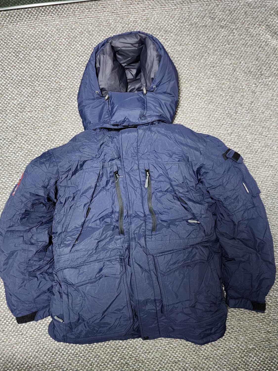 레드페이스 거위털 패딩 95 사이즈 상품이미지1