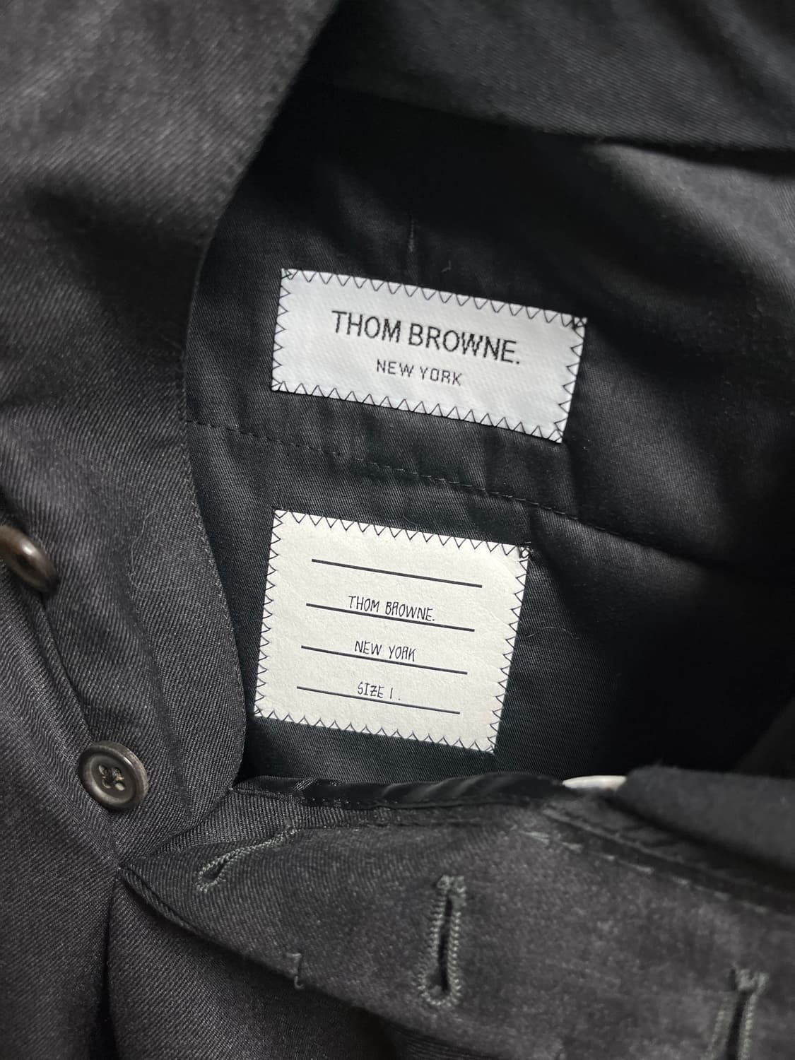 톰브라운 수트 차콜 상품이미지8