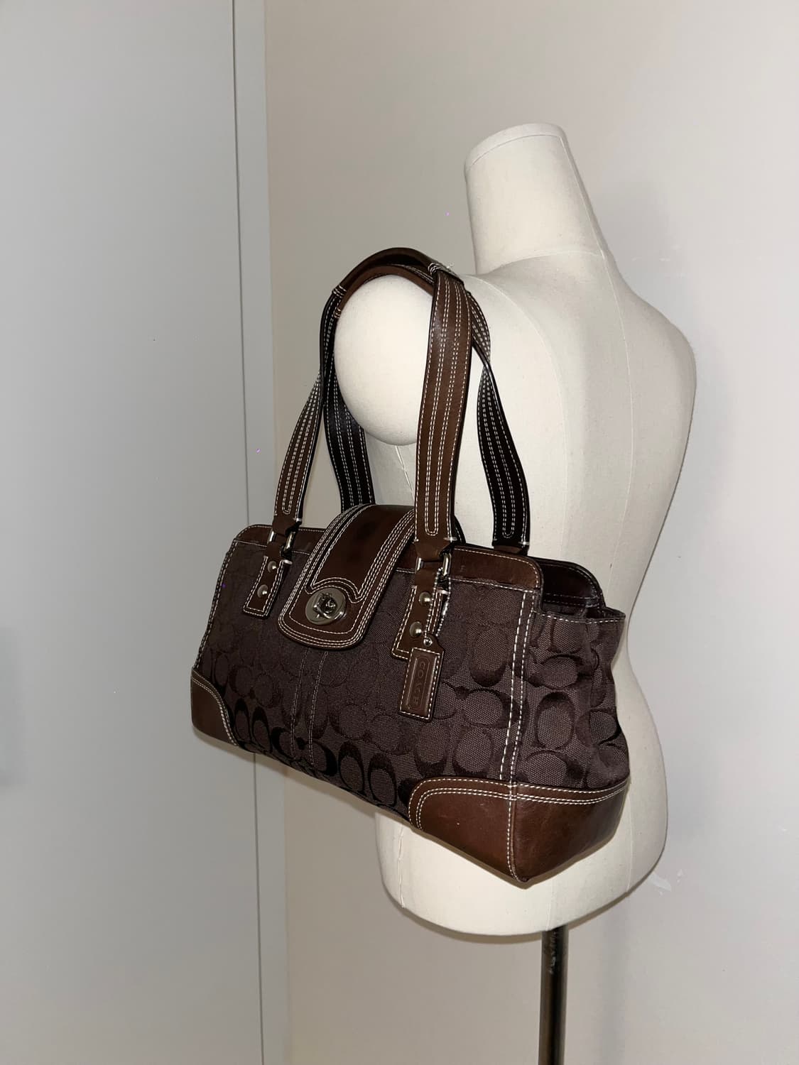 📦 Coach All Brown Shoulder Bag 상품이미지4