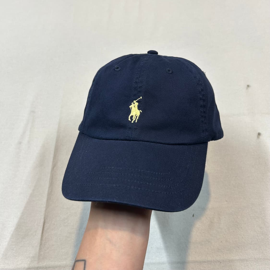폴로 랄프로렌 아이코닉 치노 볼캡 모자 네이비 상품이미지1