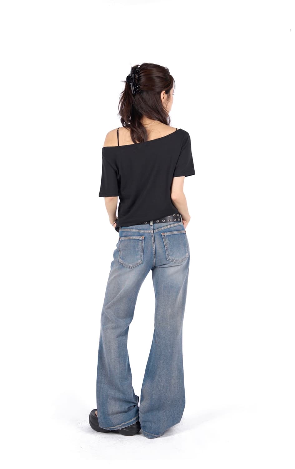 릿킴 POINT WASHED FLARE JEANS 상품이미지3