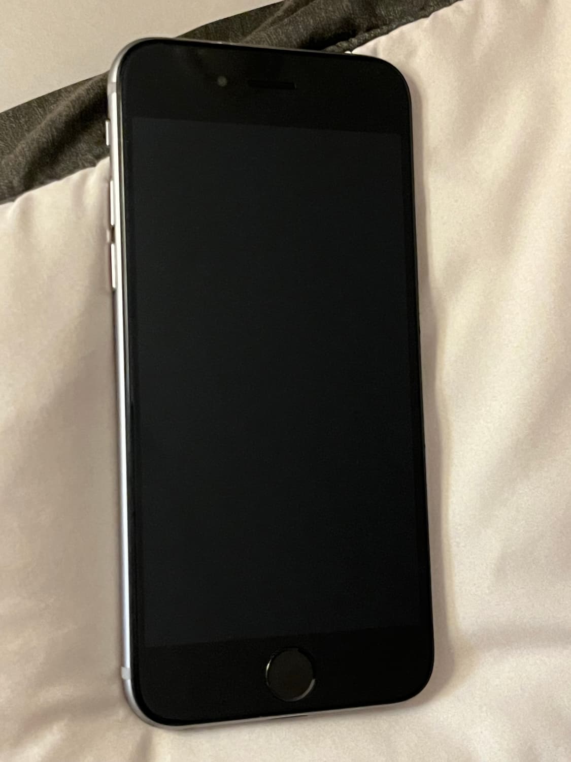 상태 좋은 아이폰 6 스페이스 그레이 상품이미지4